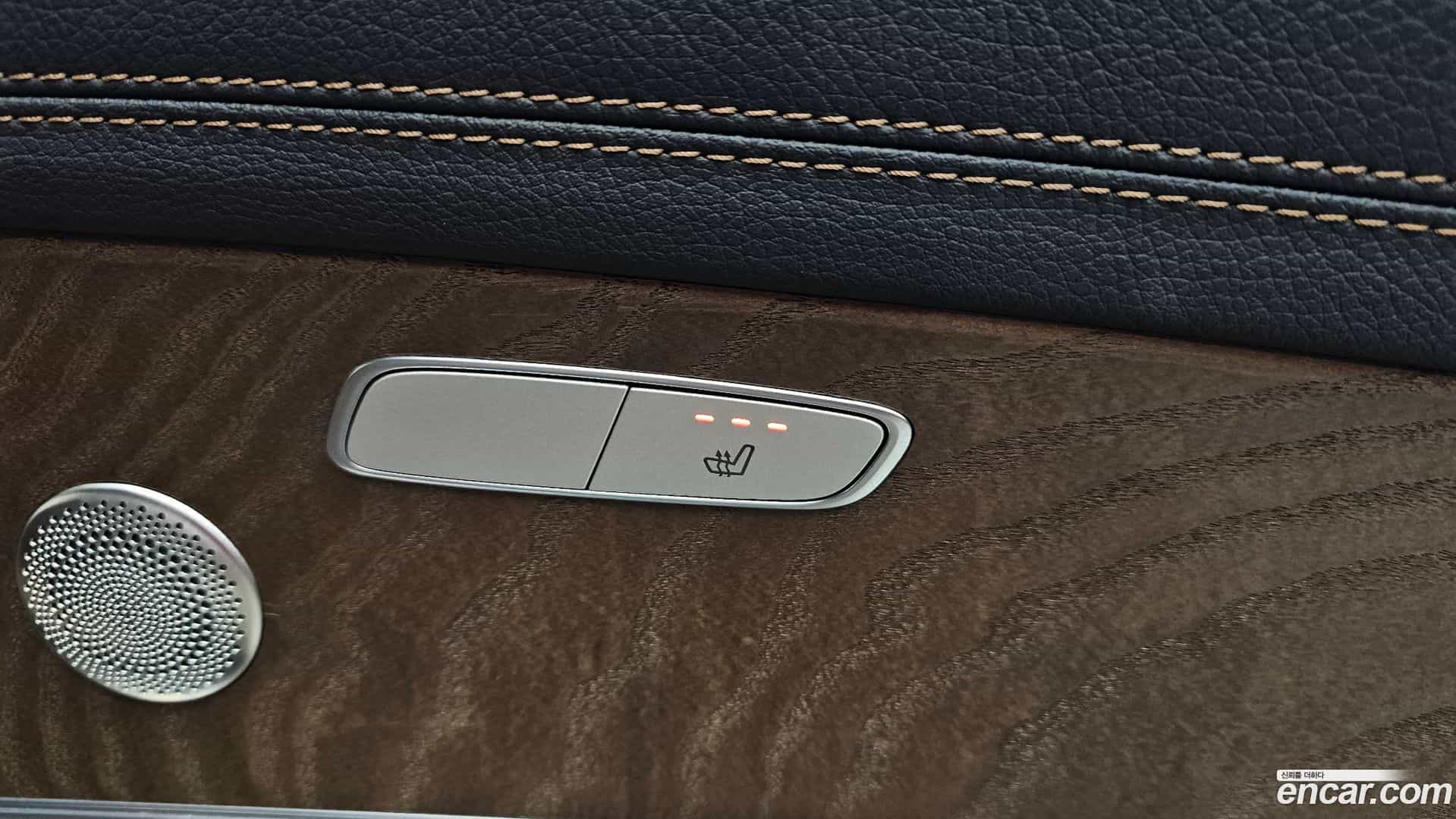 E-Class Mercedes-Benz 2021.4-OPTION-022