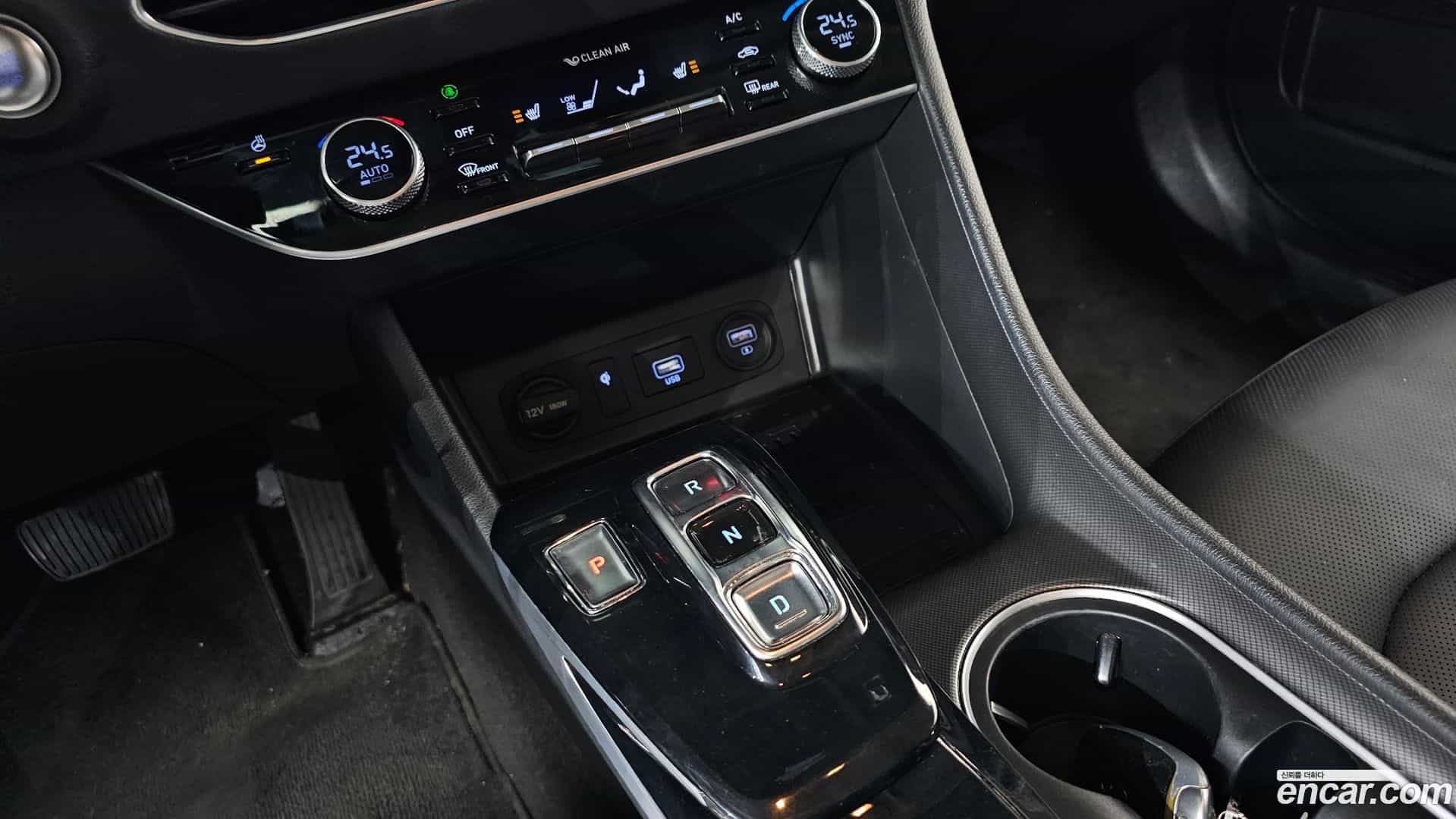 Sonata Hyundai 2021.2-INNER-009