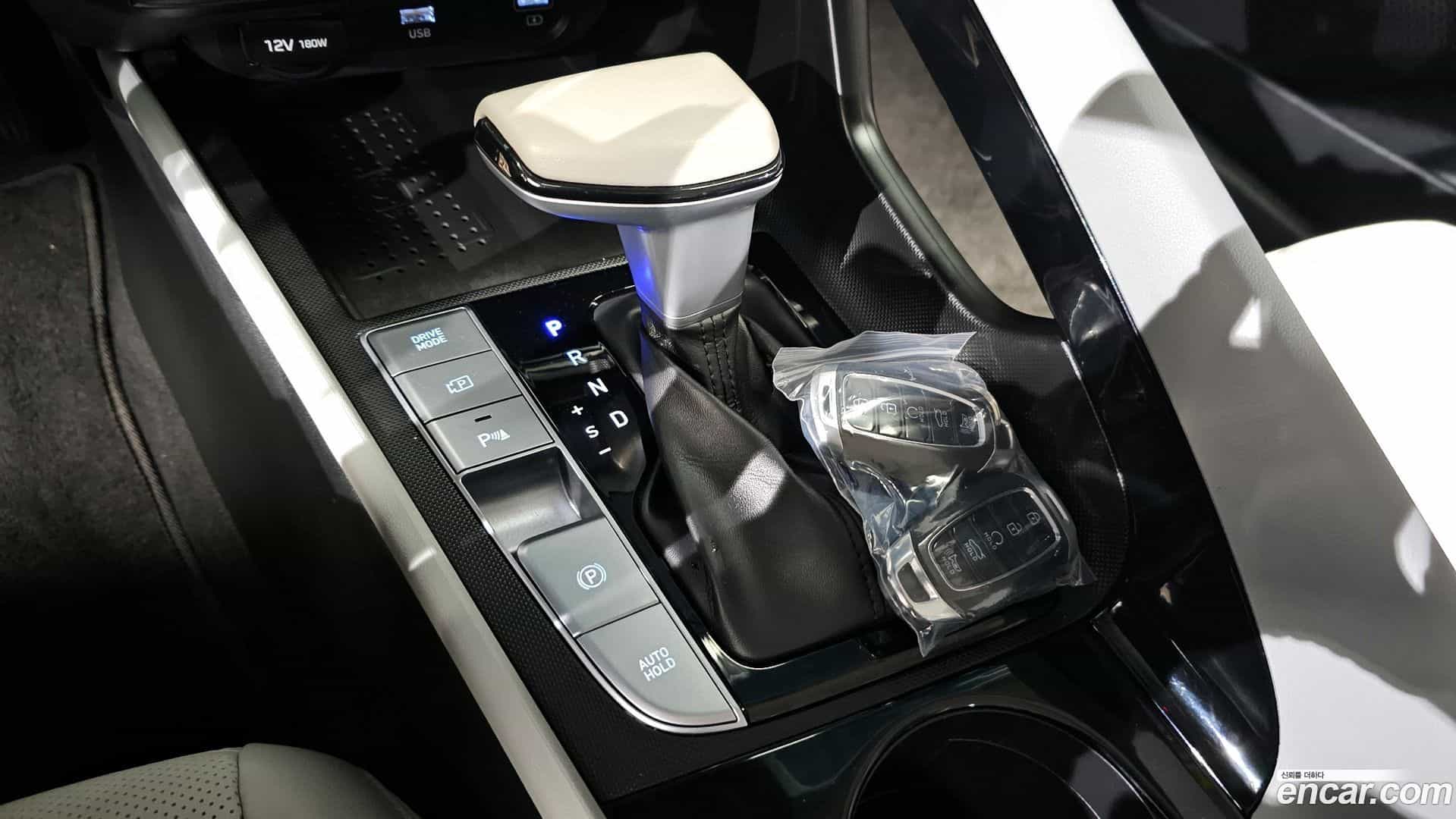 AVANTE Hyundai 2020.9-INNER-009