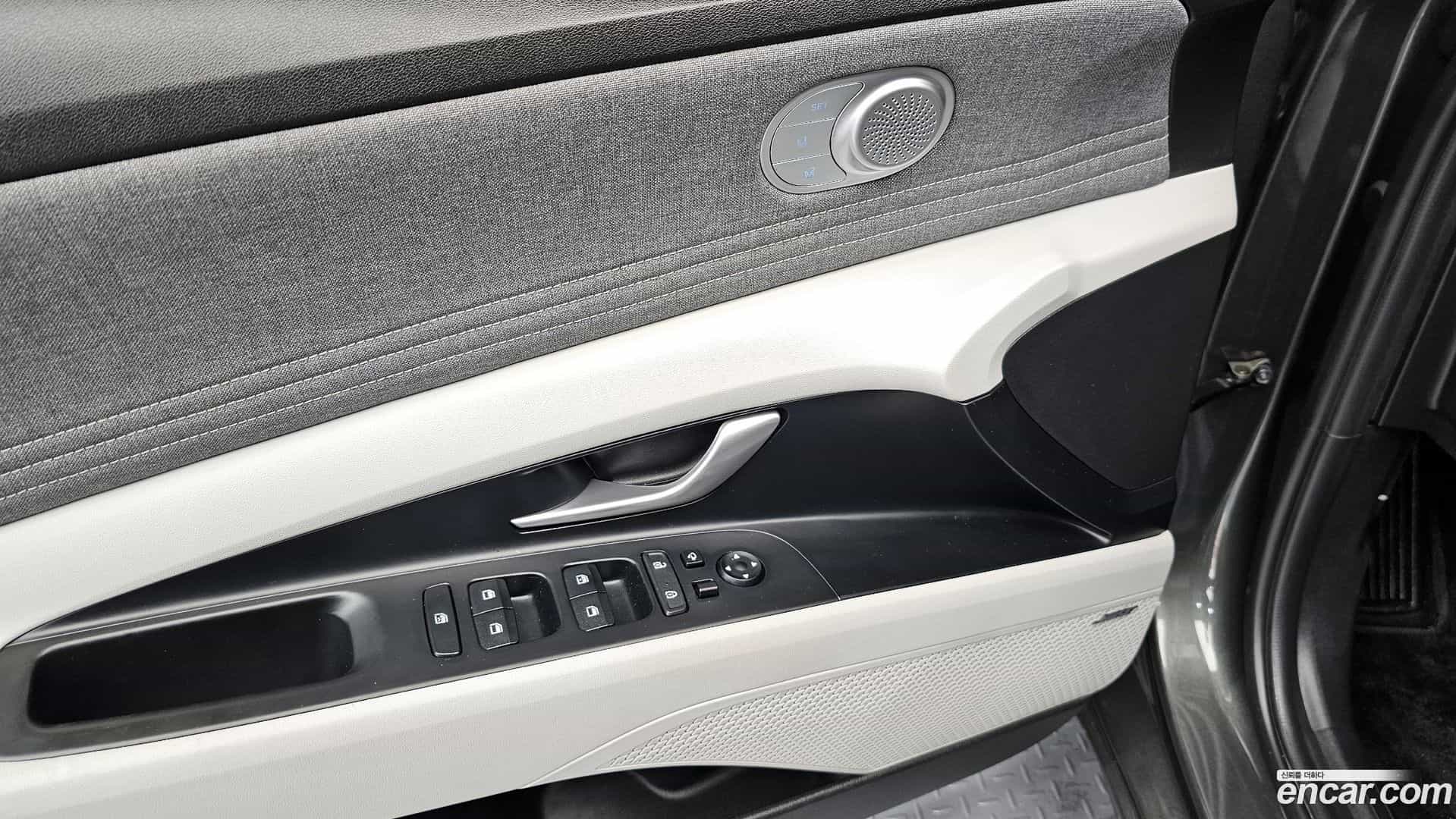 AVANTE Hyundai 2020.9-OPTION-019