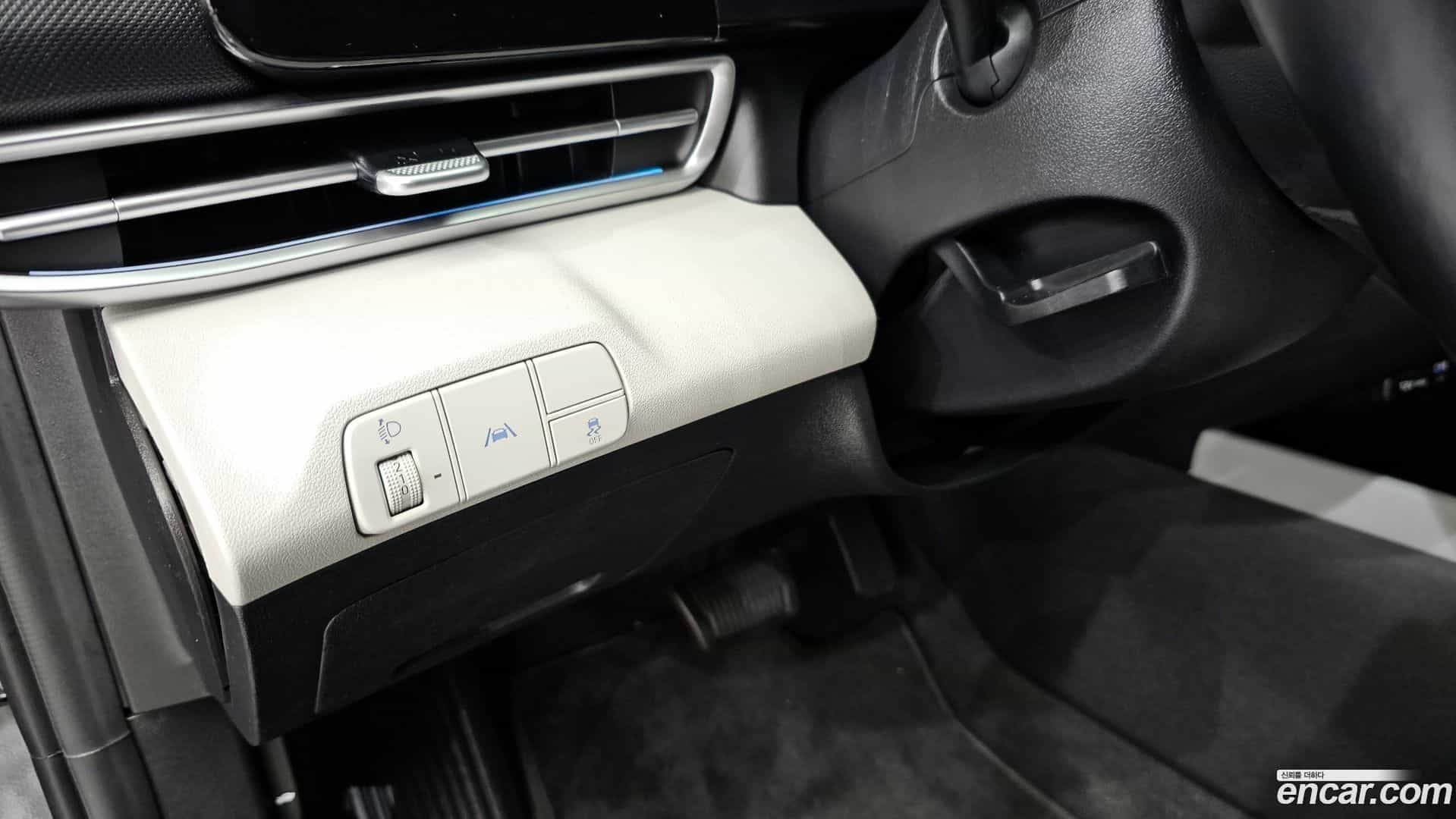 AVANTE Hyundai 2020.9-OPTION-021