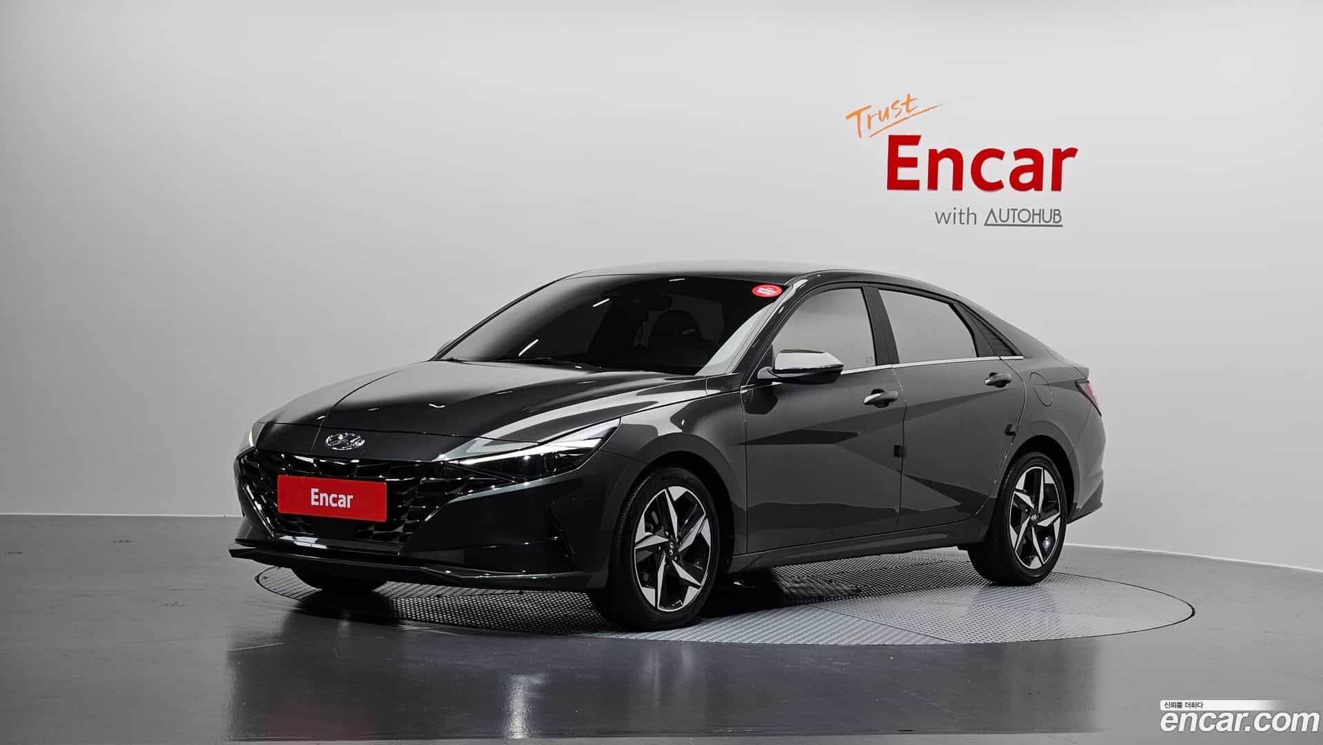 AVANTE Hyundai 2020.9-OUTER-001