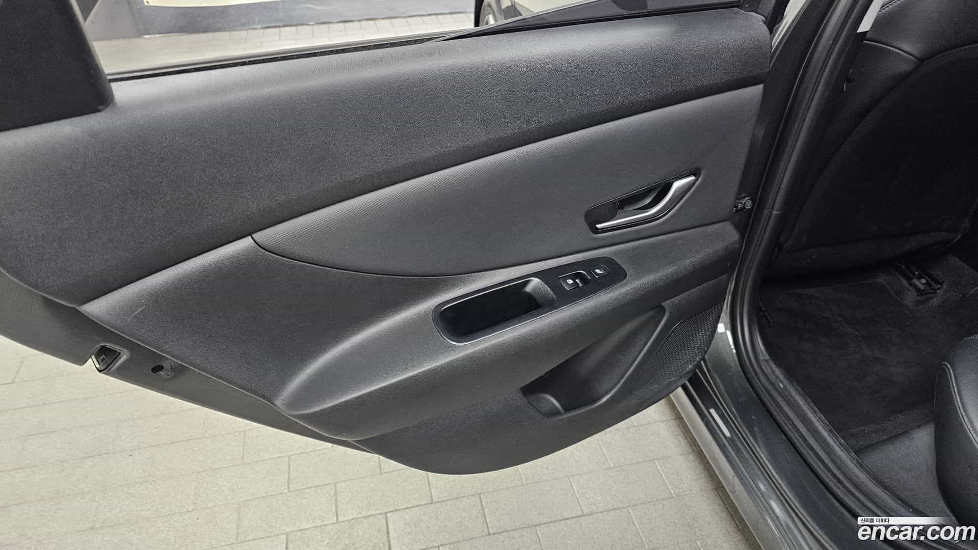 AVANTE Hyundai 2020.9-INNER-035