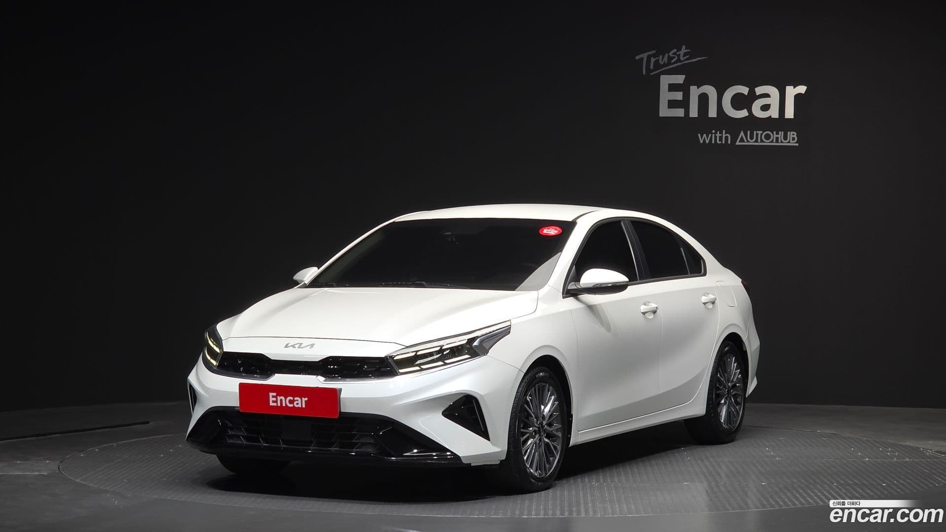 Main__Slider__Photo:K3 Kia 2022.3-0