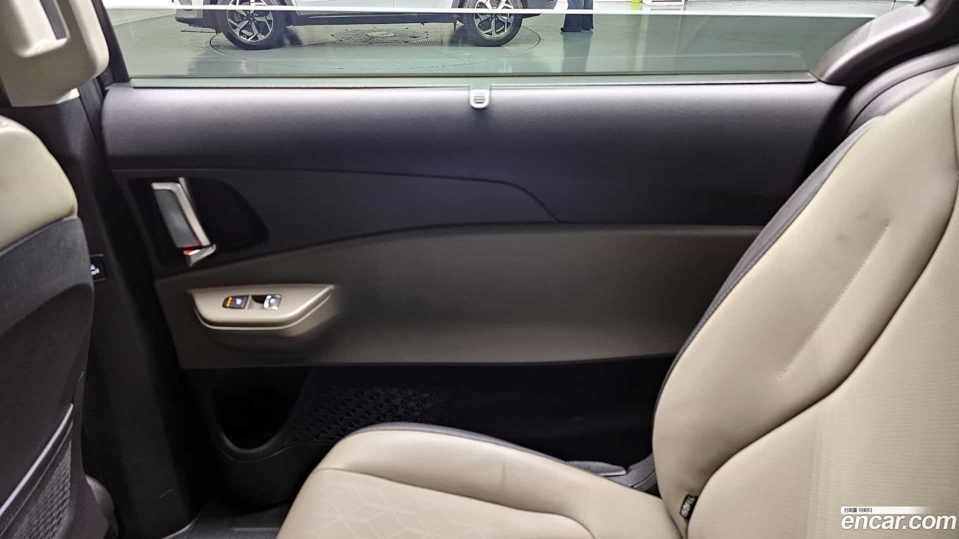 Canival Kia 2024.11-INNER-035