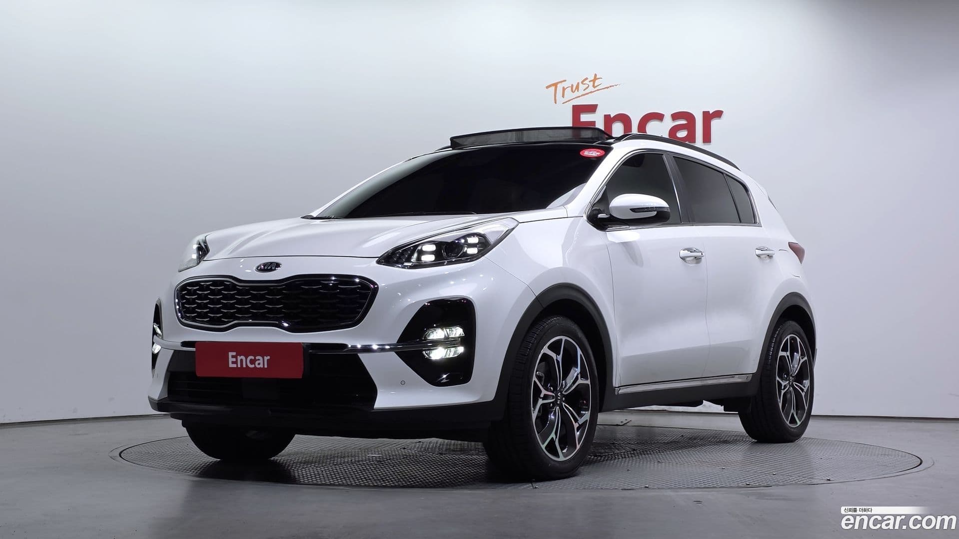 Main__Slider__Photo:Sportage Kia 2020.4-0