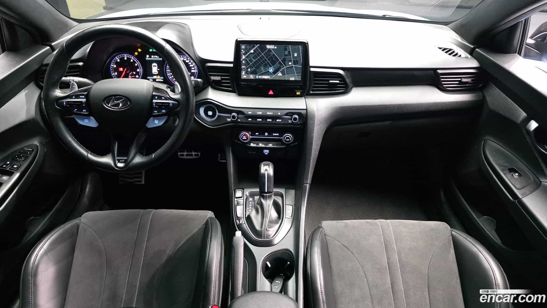Veloster Hyundai 2021.2-INNER-007