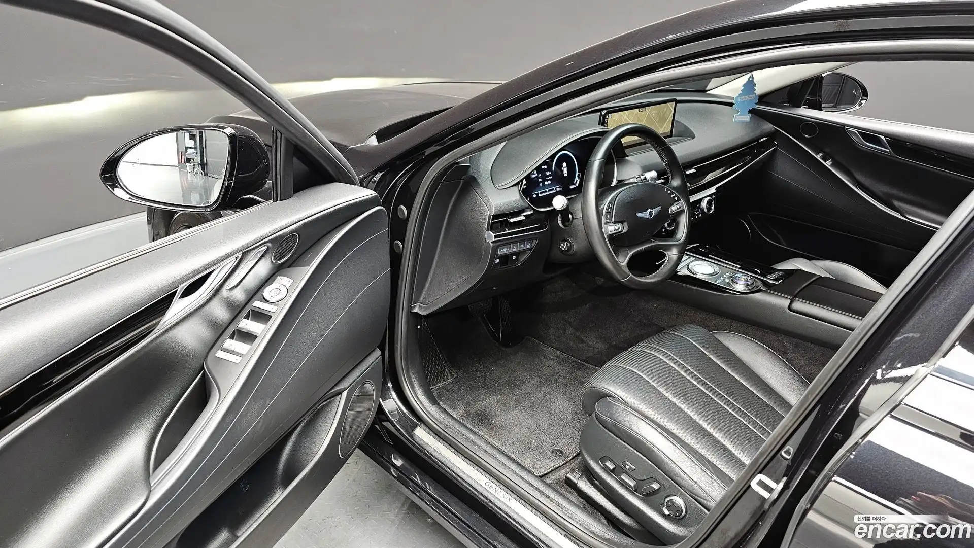 G80 Genesis 2021.0-OPTION-016
