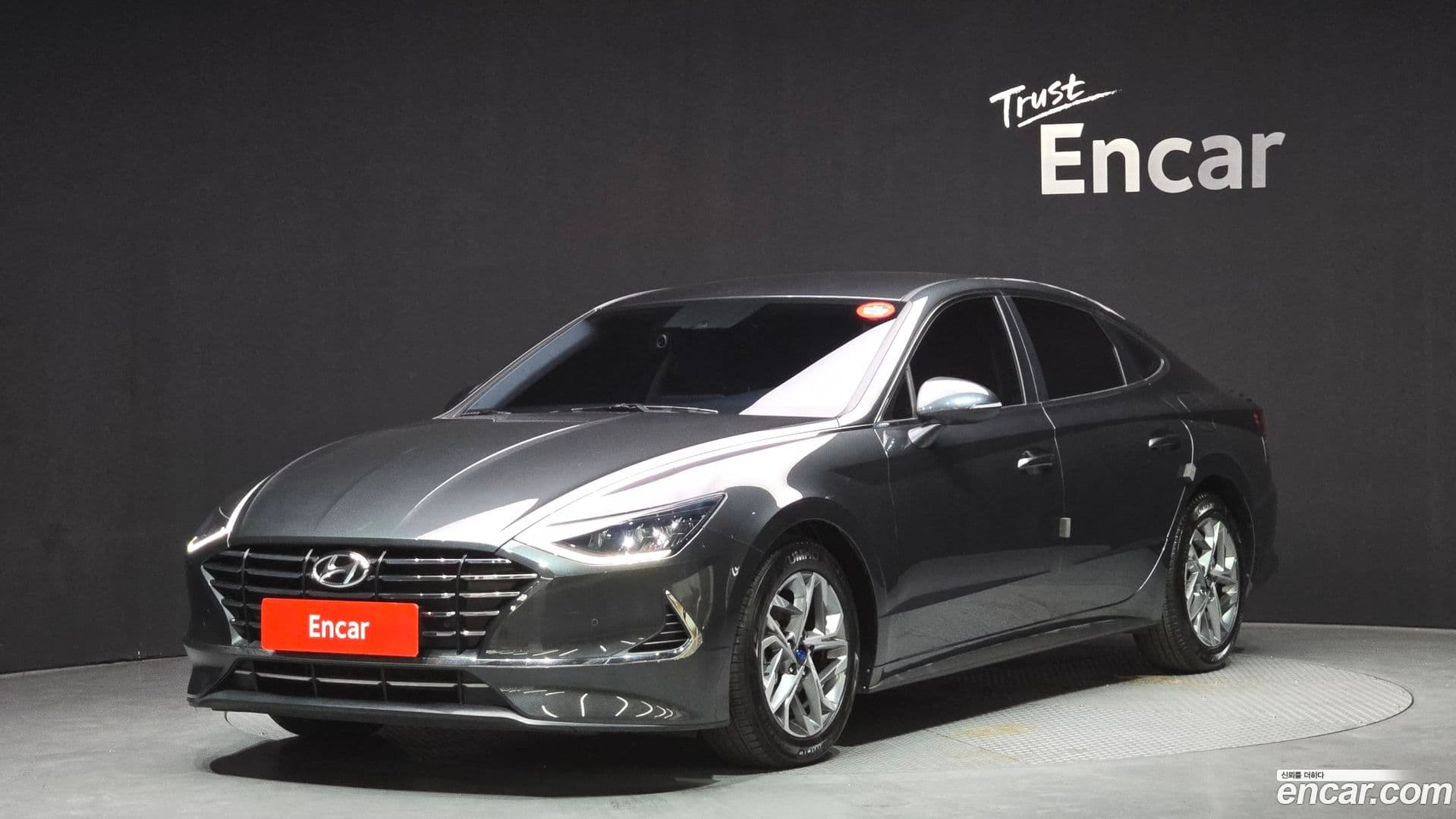 Main__Slider__Photo:Sonata Hyundai 2019.3-0