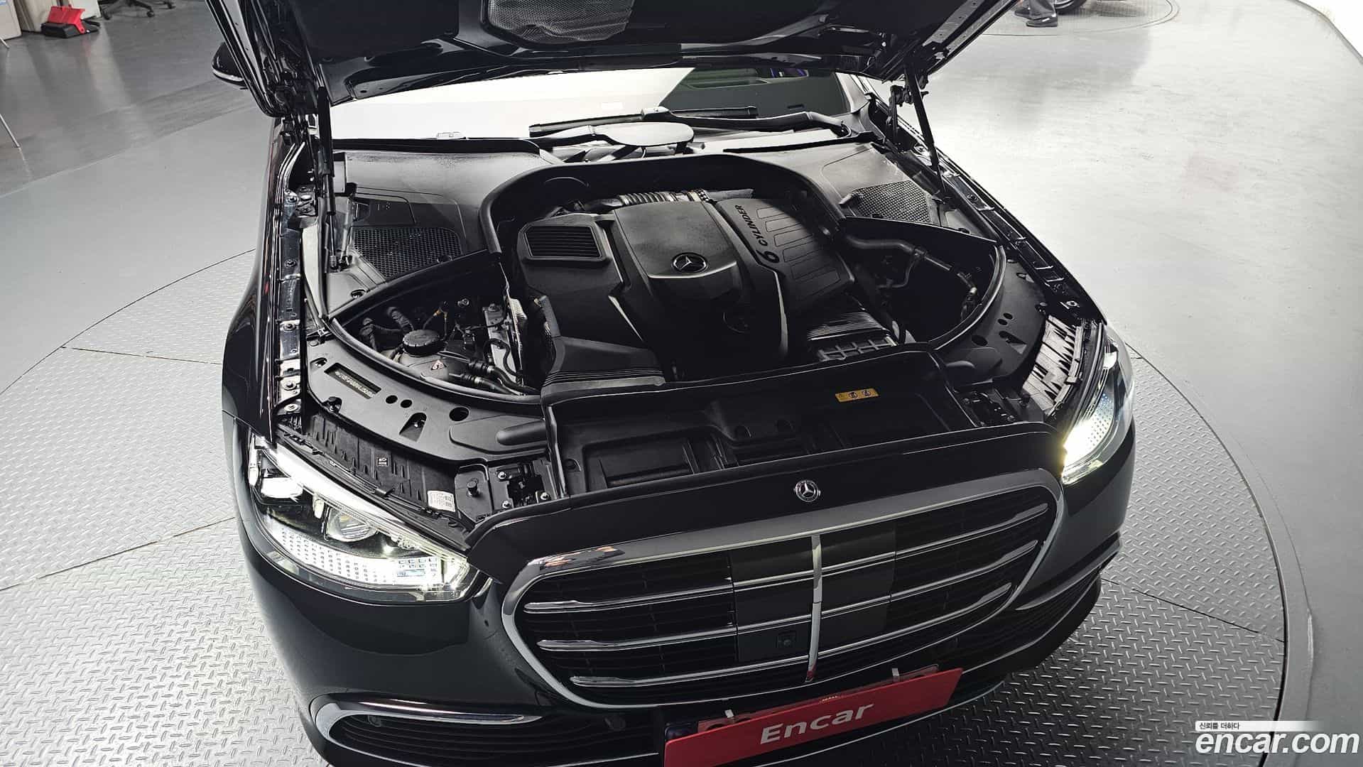 S-Class Mercedes-Benz 2022.1-OUTER-006
