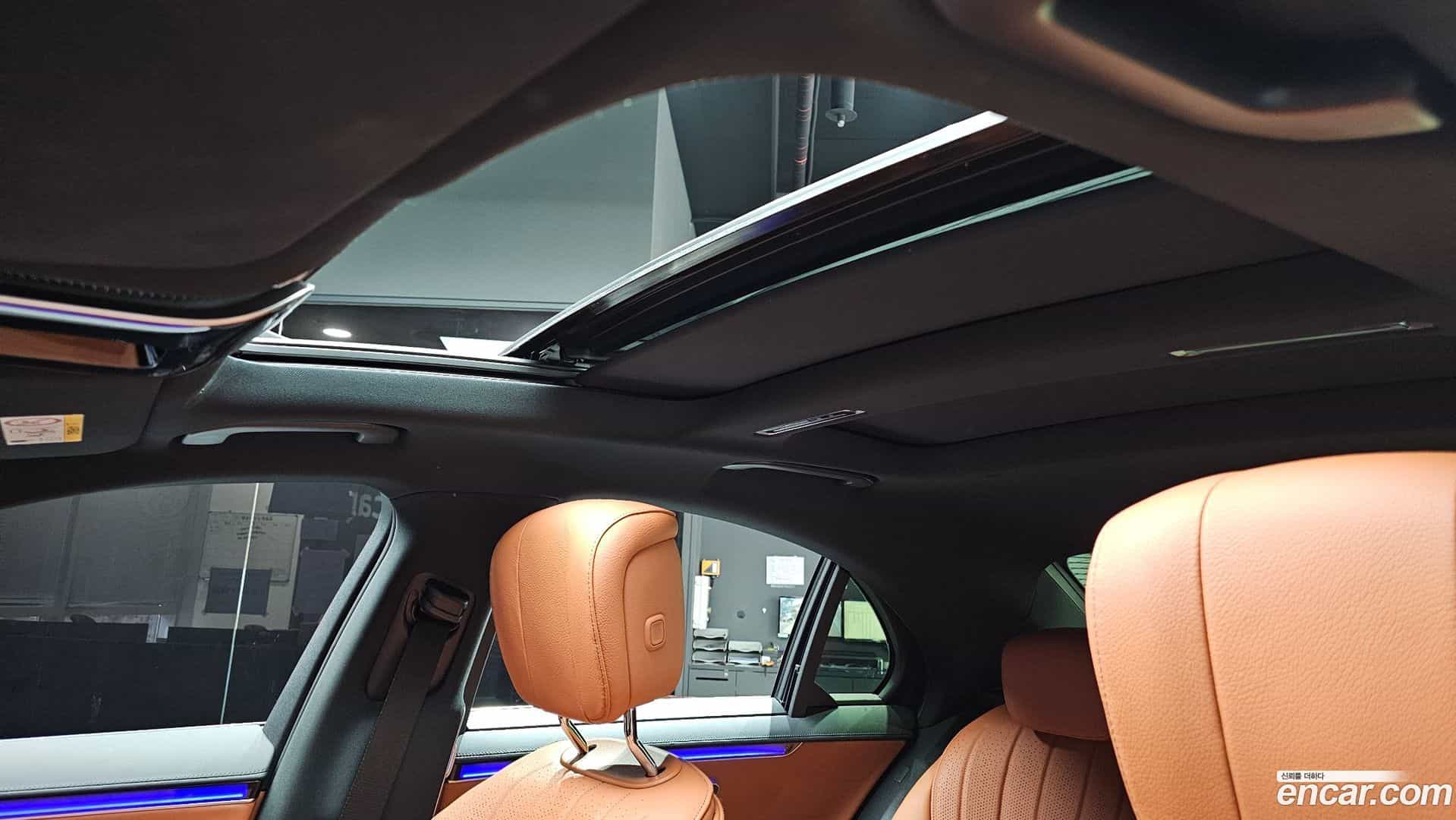 S-Class Mercedes-Benz 2022.1-OPTION-023
