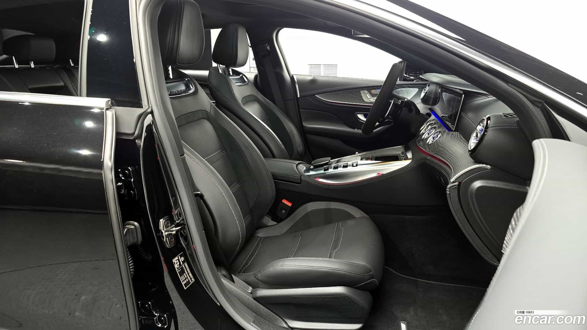 AMG GT Mercedes-Benz 2022.10-INNER-010