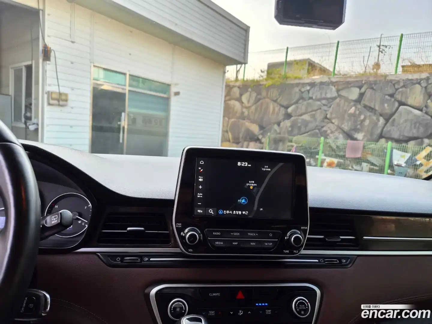 Starex Hyundai 2018.8-OPTION-015