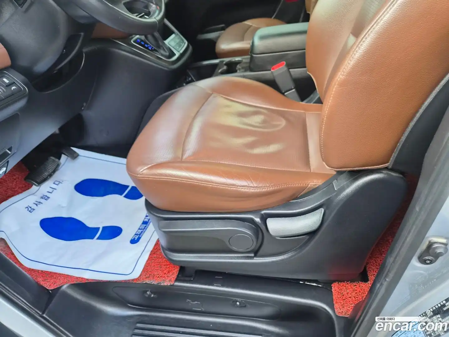 Starex Hyundai 2018.8-OPTION-021