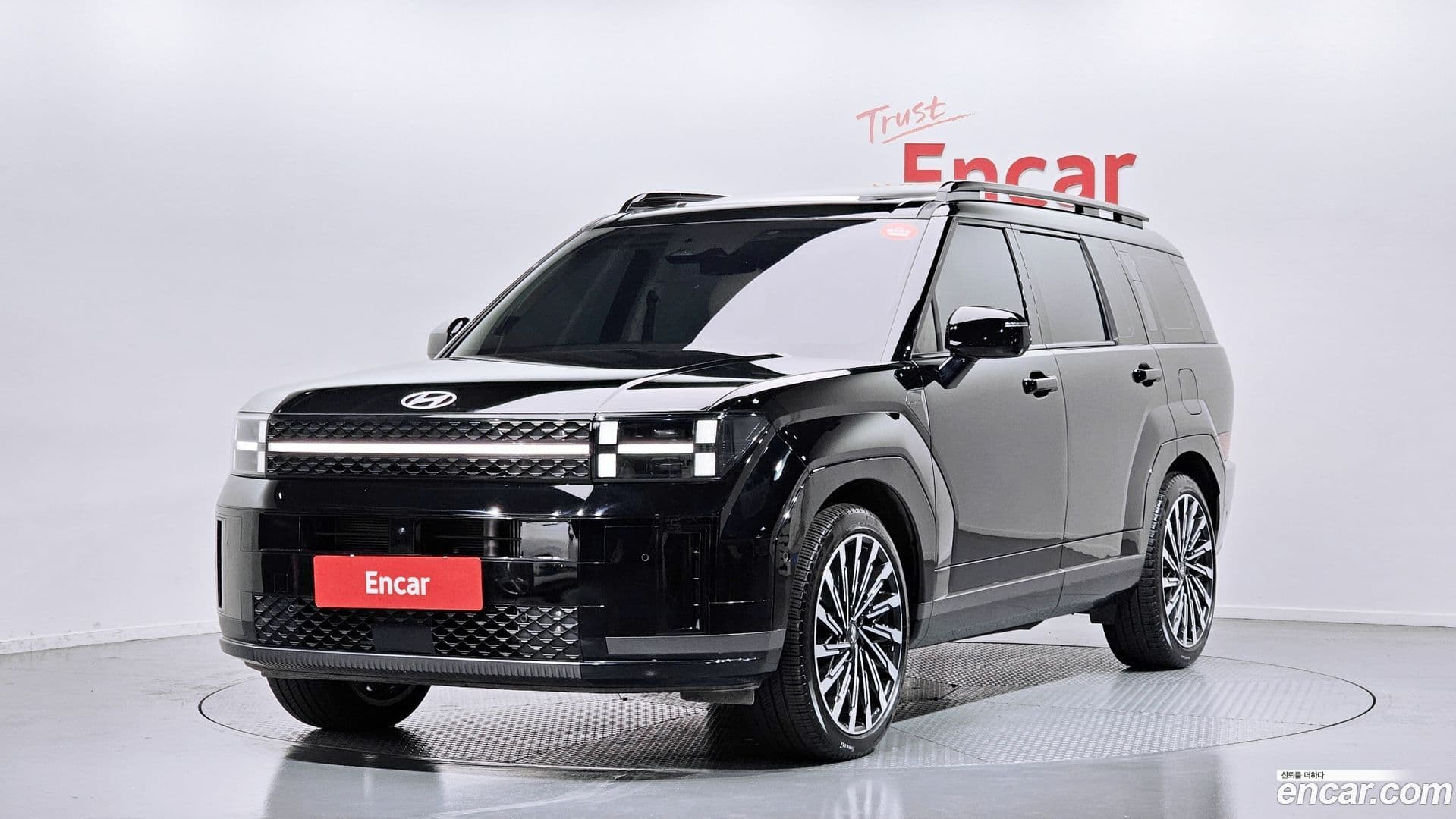 Main__Slider__Photo:Santafe Hyundai 2024.2-0