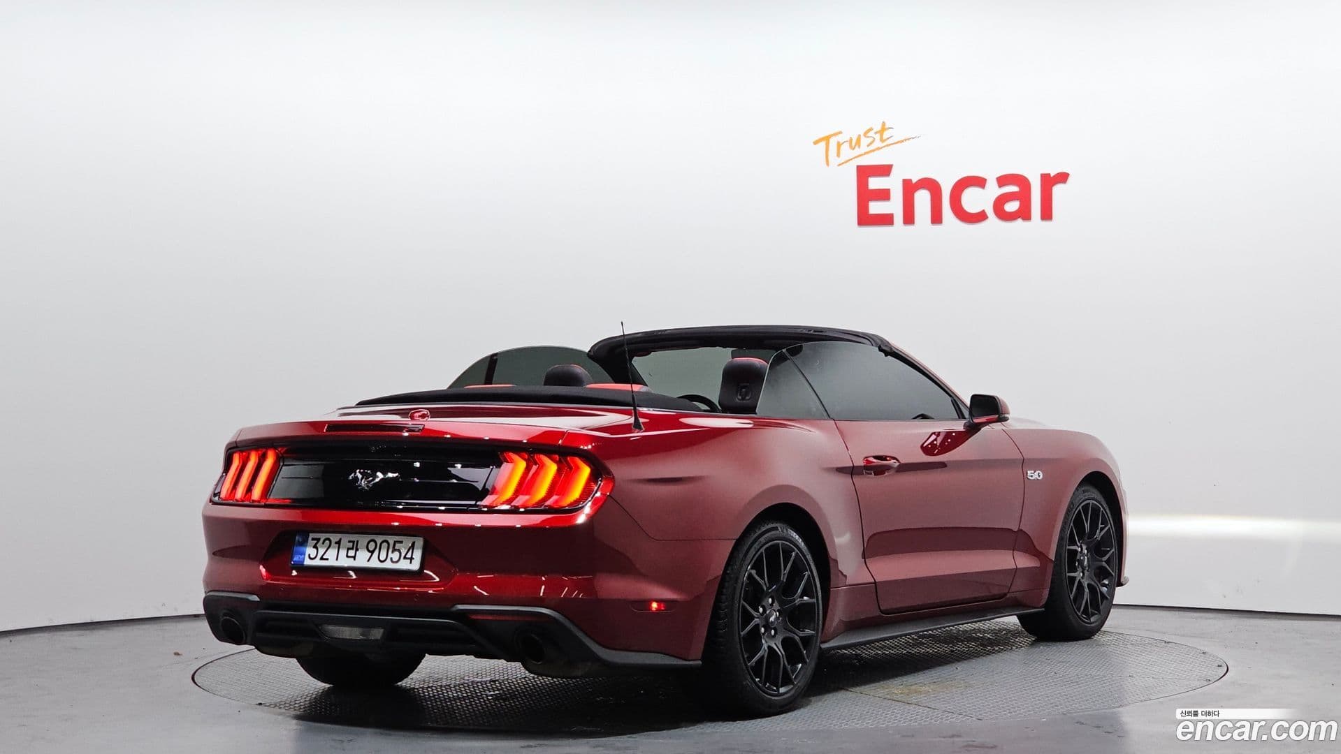 Main__Slider__Photo:Mustang Ford 2019.0-1