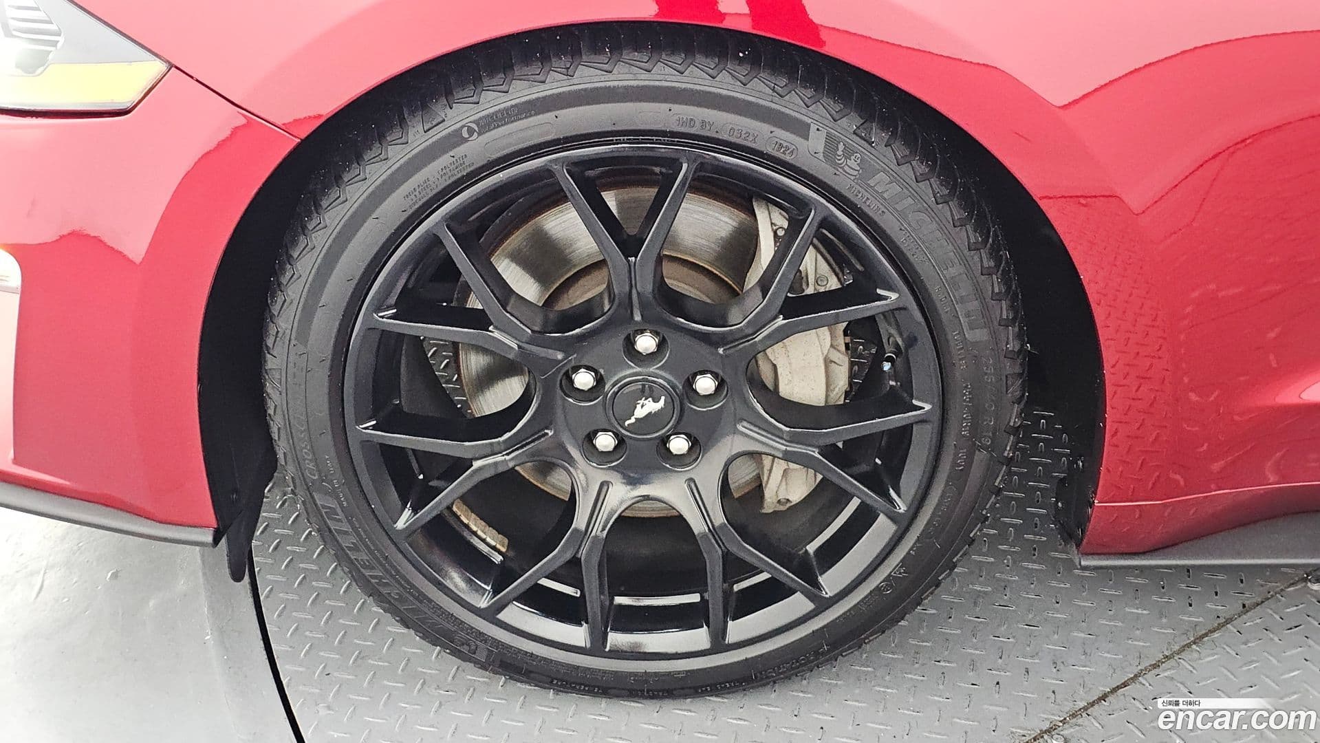 Main__Slider__Photo:Mustang Ford 2019.0-4