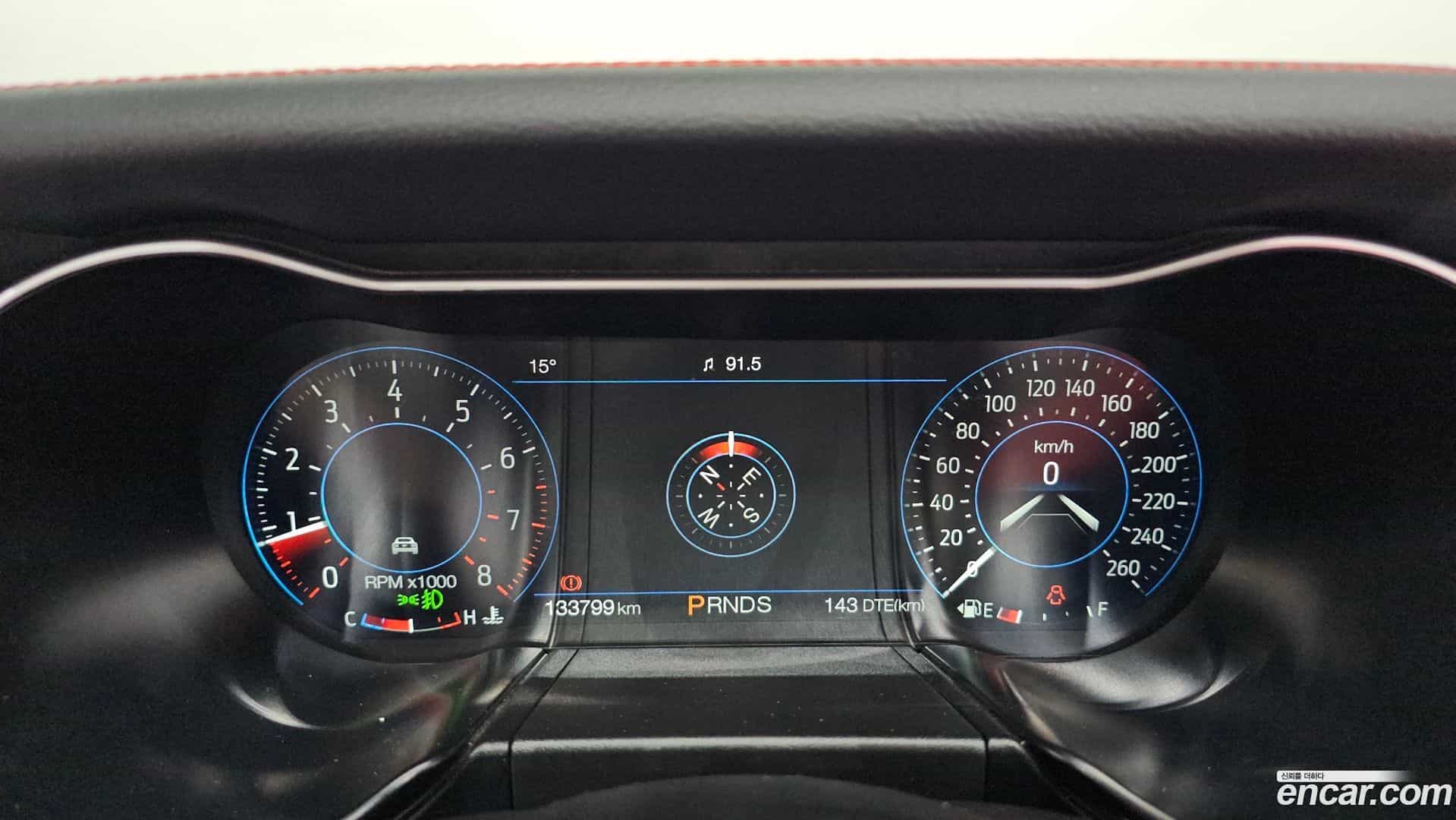 Mustang Ford 2019.0-INNER-008