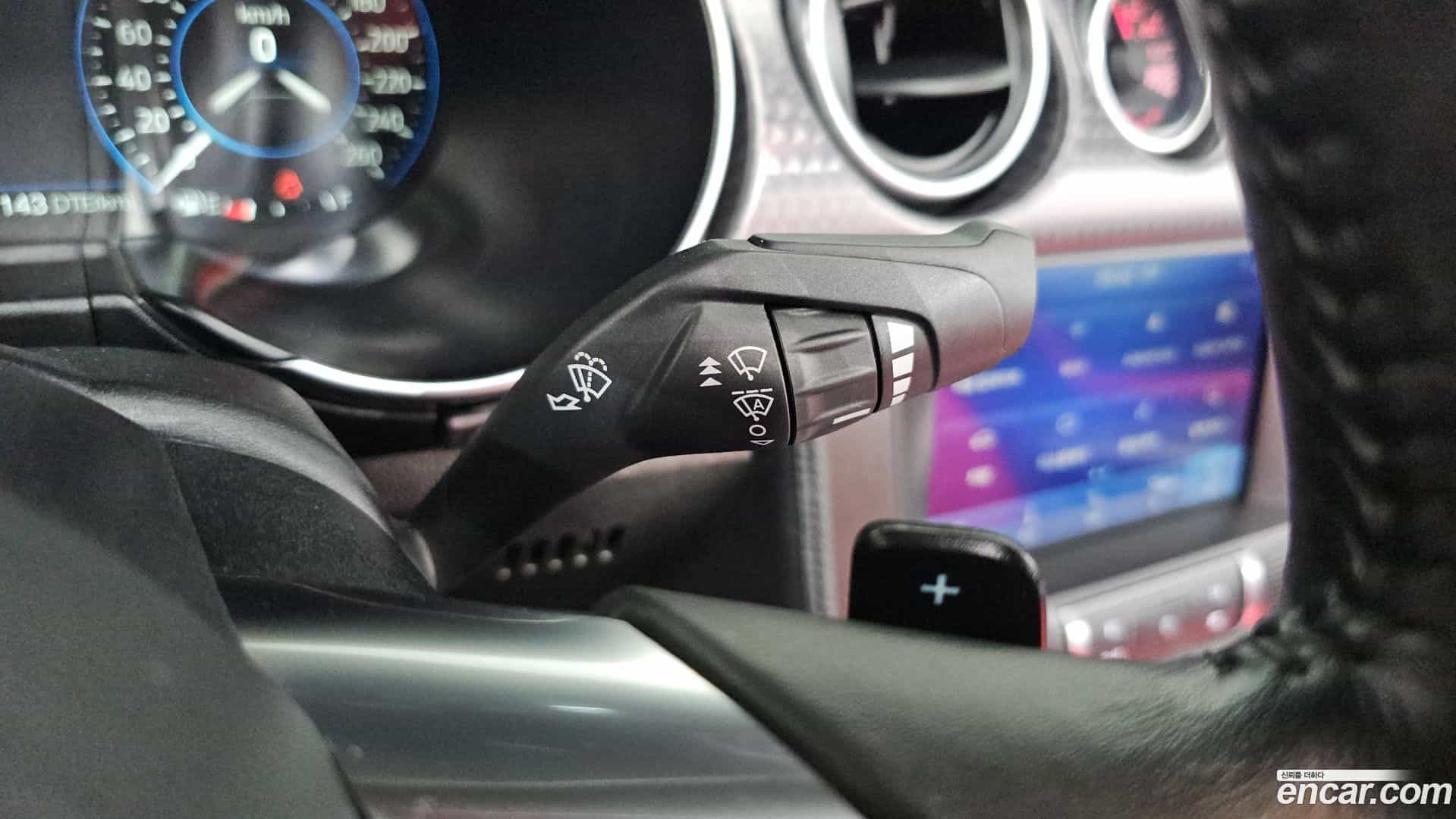Mustang Ford 2019.0-OPTION-040