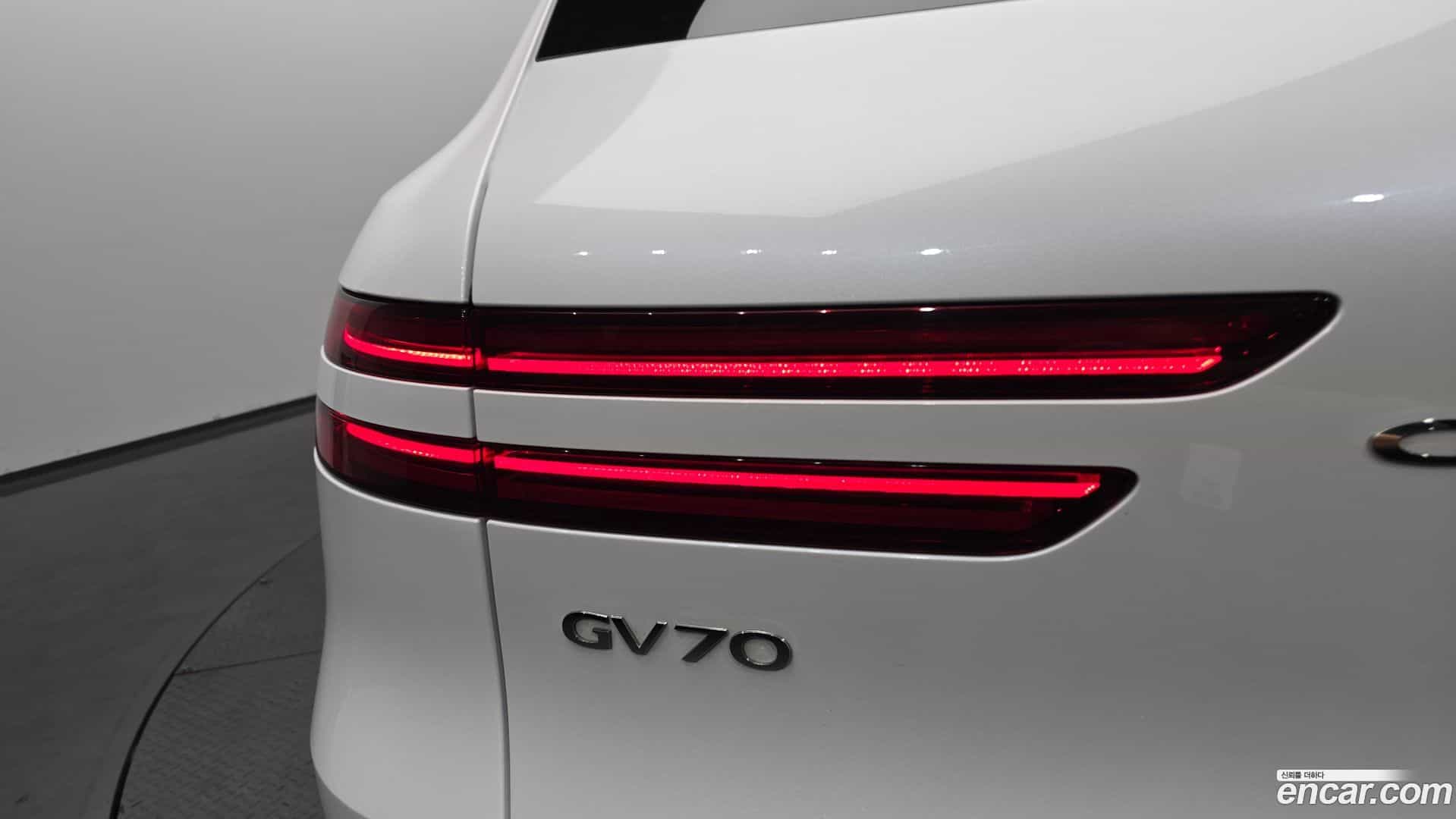 GV70 Genesis 2024.0-OUTER-033
