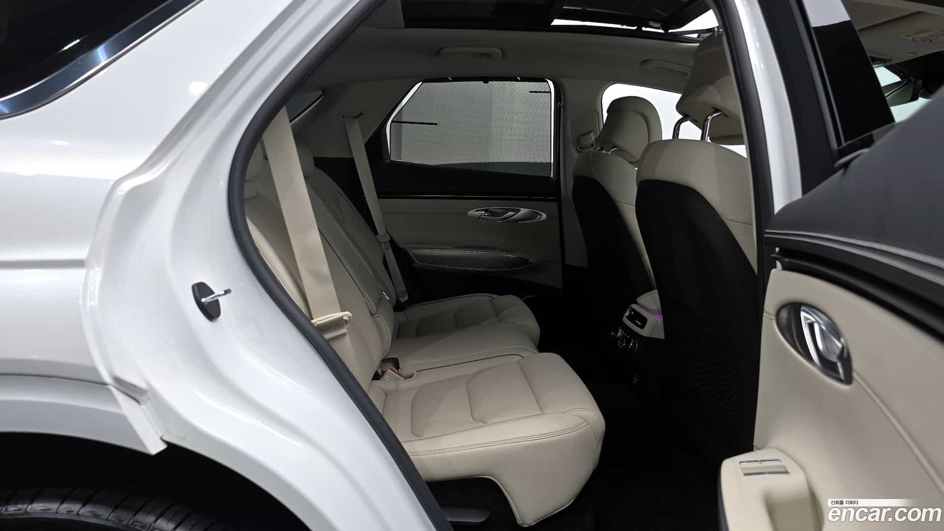 GV70 Genesis 2024.0-INNER-036