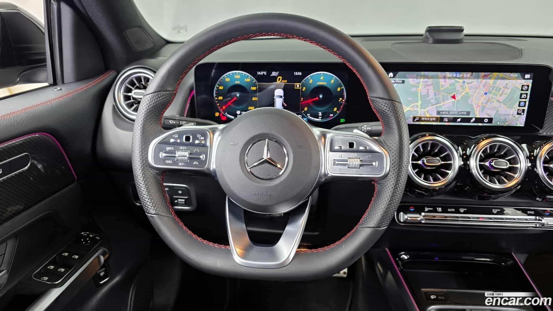 GLB-Class Mercedes-Benz 2022.6-OPTION-017