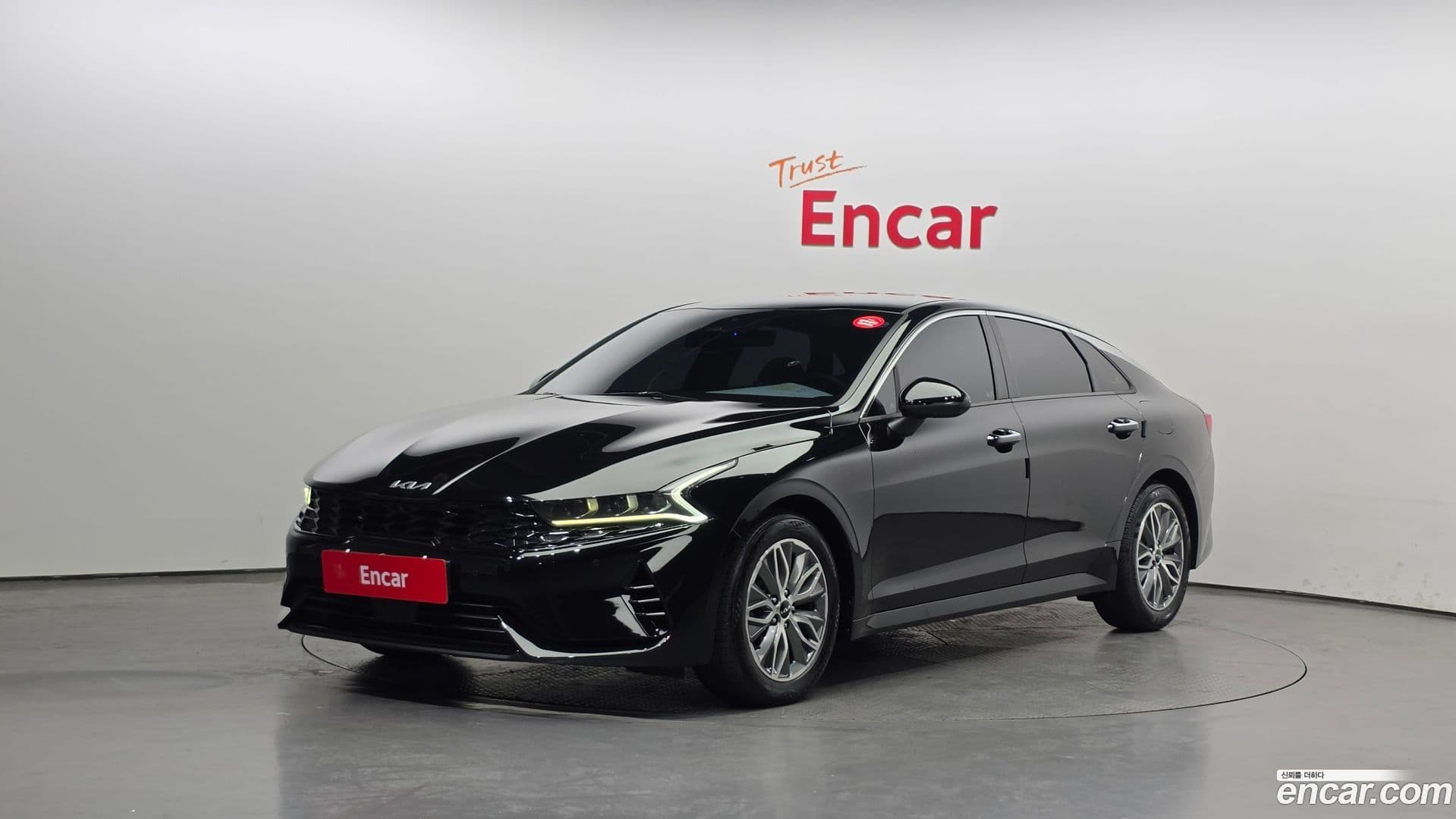 Main__Slider__Photo:K5 Kia 2021.10-0