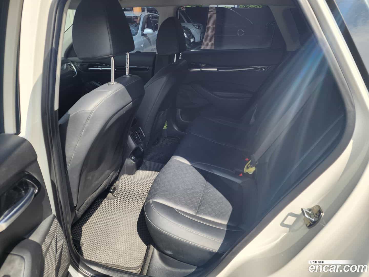 Seltos Kia 2019.10-INNER-009