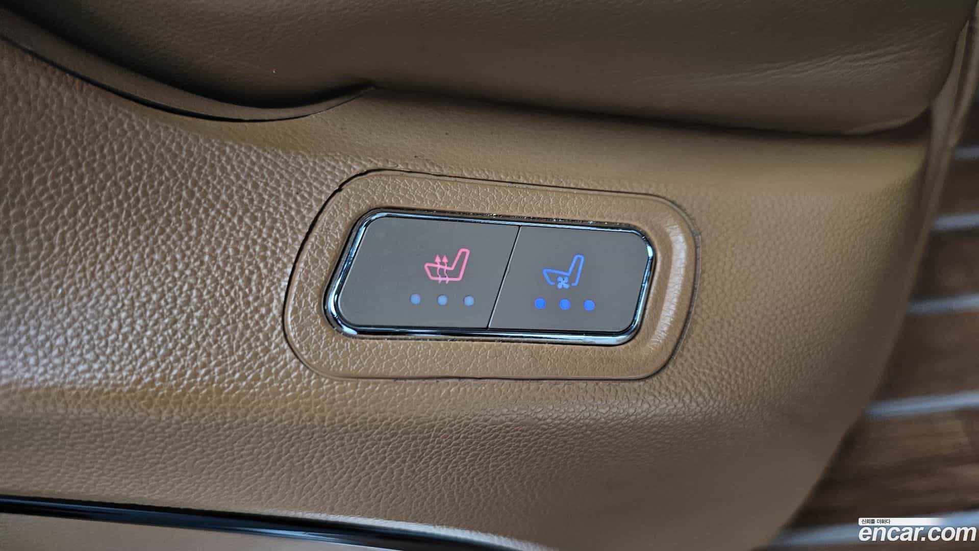 Canival Kia 2023.4-OPTION-022