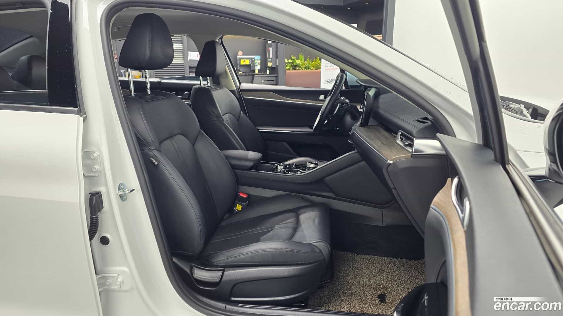 K5 Kia 2023.0-INNER-010