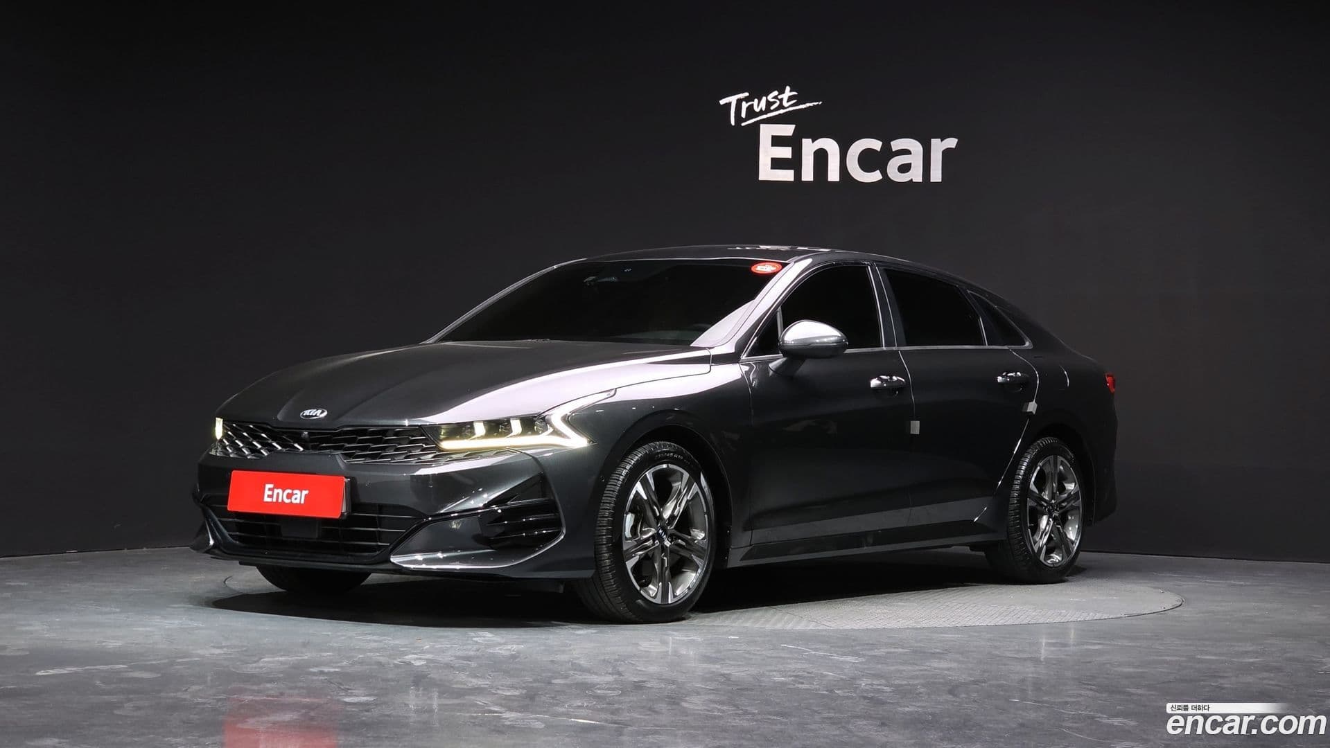 Main__Slider__Photo:K5 Kia 2021.1-0