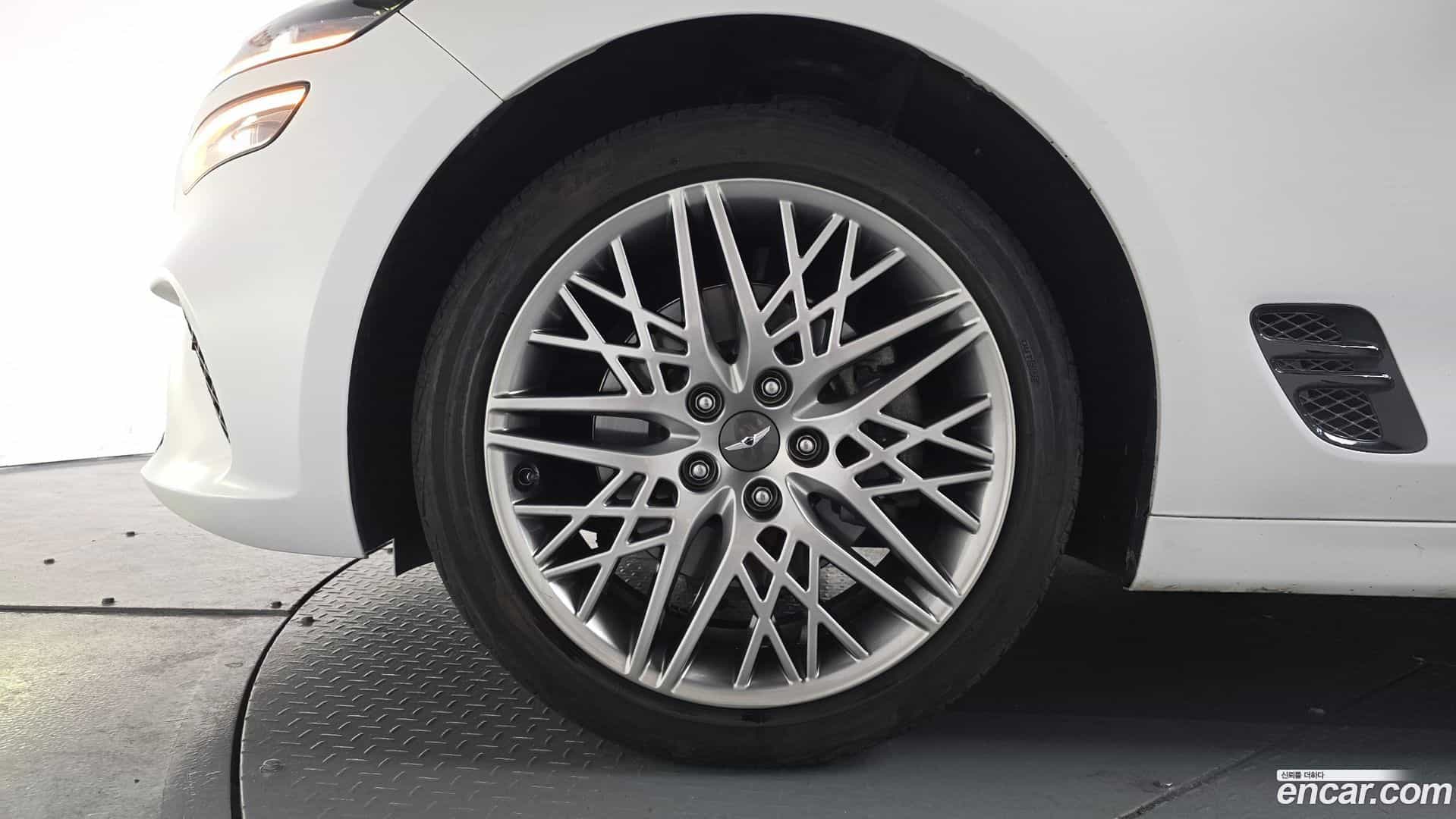 G70 Genesis 2023.2-OUTER-005