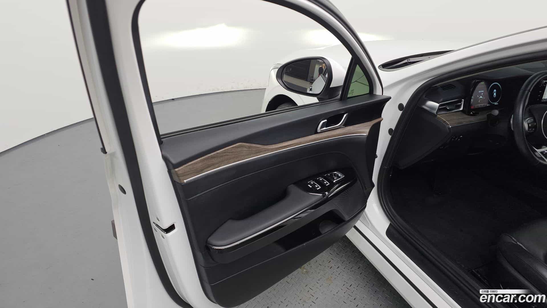 K5 Kia 2022.2-INNER-034