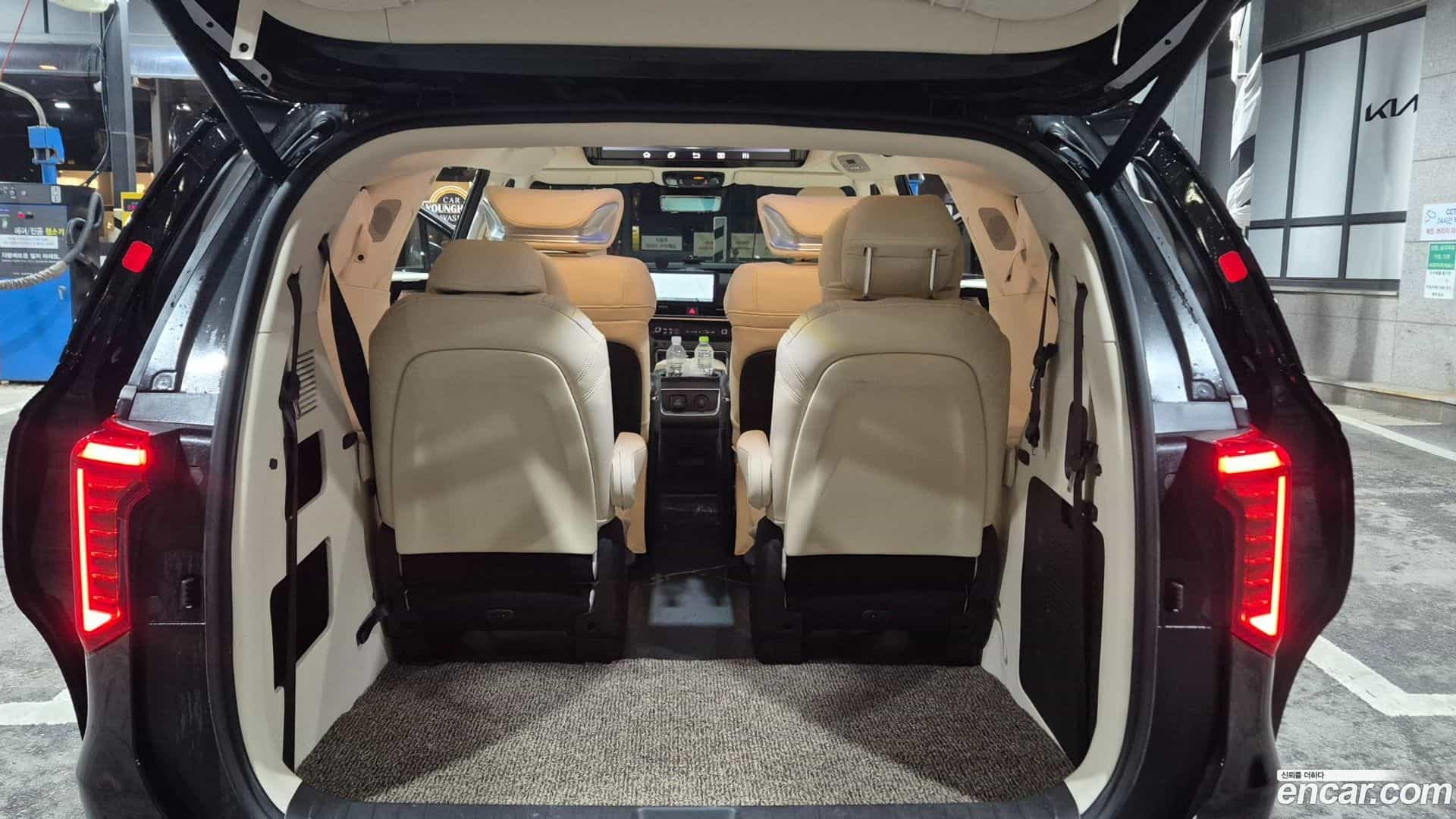 Canival Kia 2025.1-OPTION-017