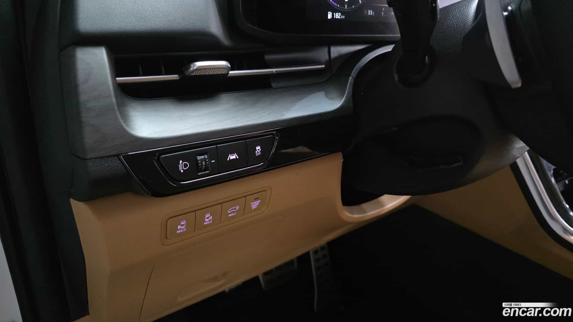 Canival Kia 2023.7-OPTION-019
