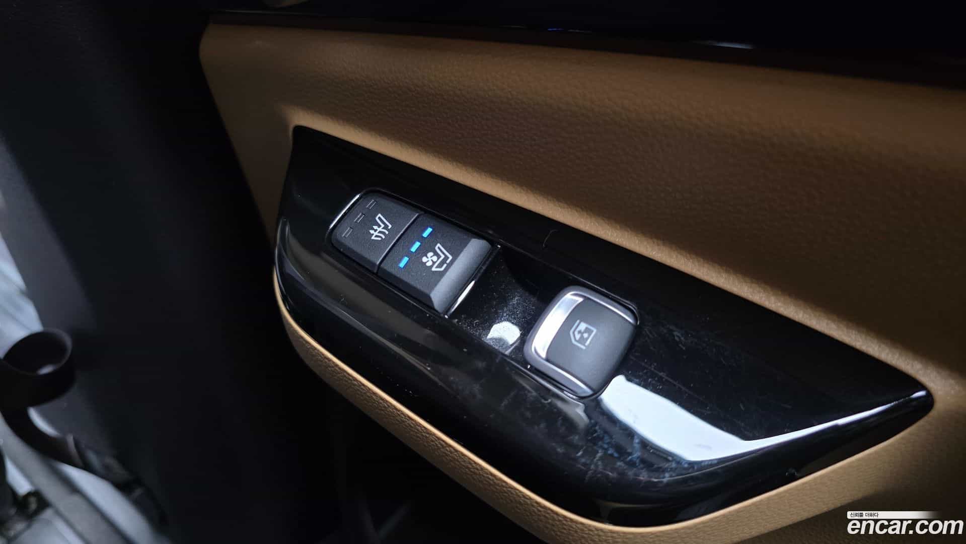 Canival Kia 2023.7-OPTION-022