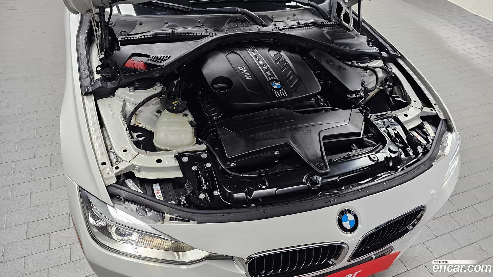 3-Series BMW 2015.0-OUTER-006
