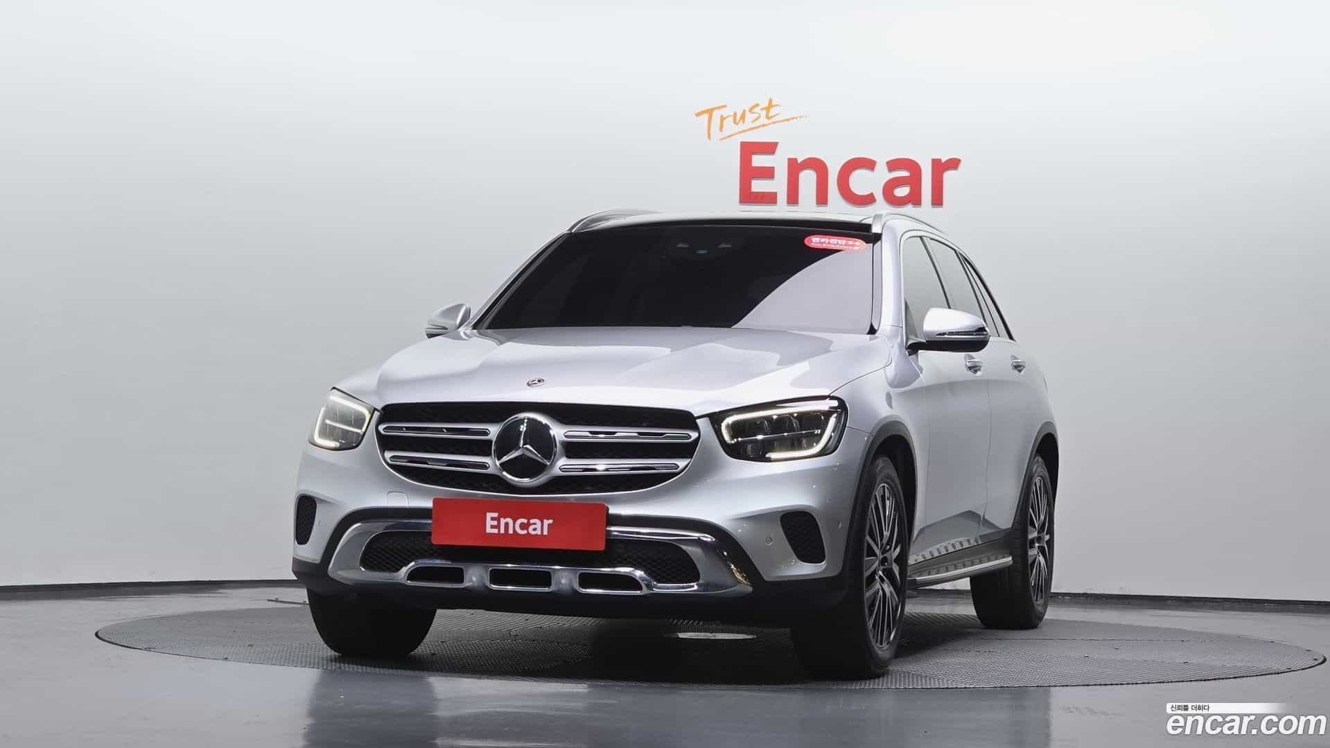 GLC-Class Mercedes-Benz 2020.1-OUTER-003
