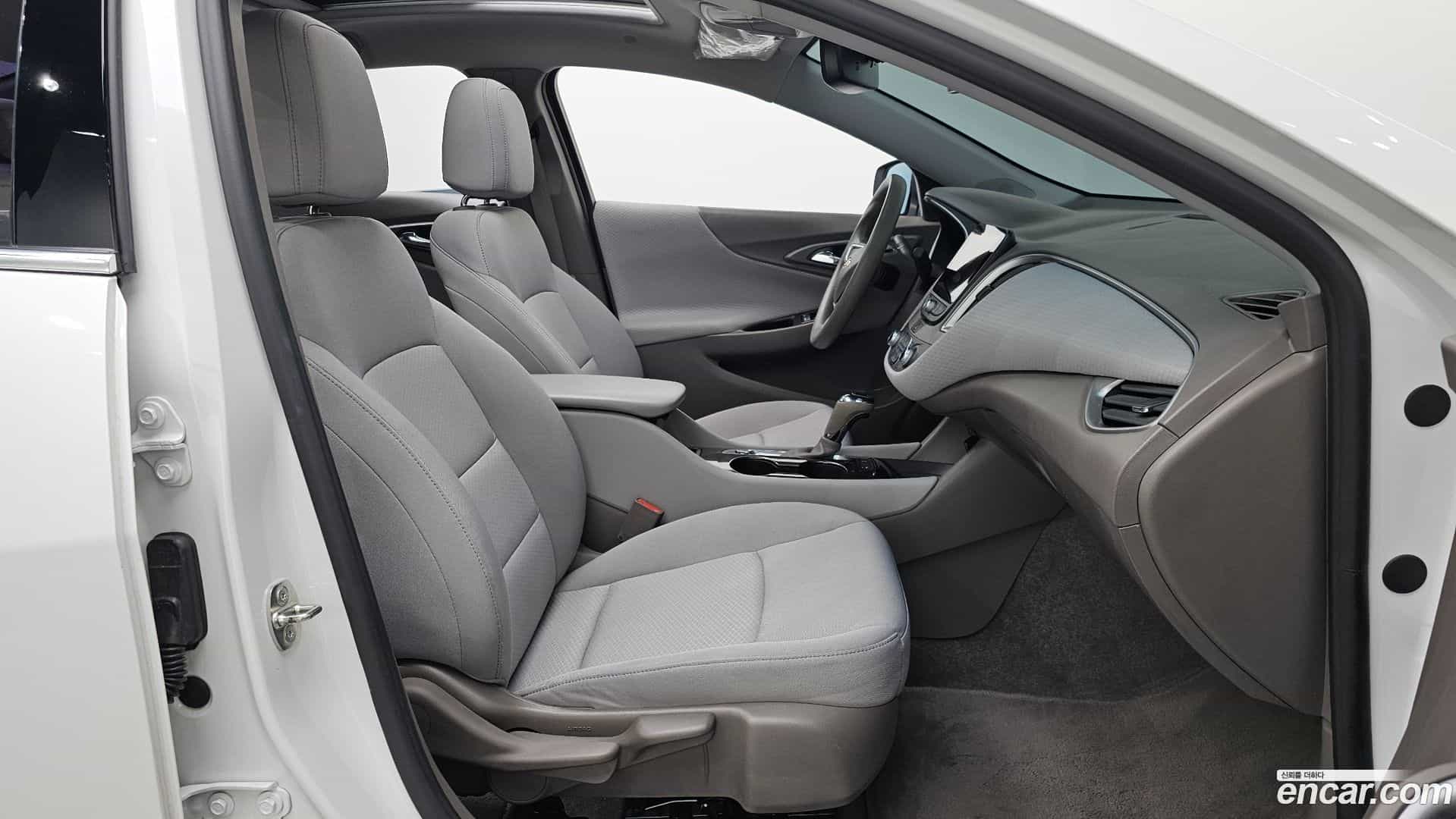 Malibu Chevrolet 2019.9-OPTION-015