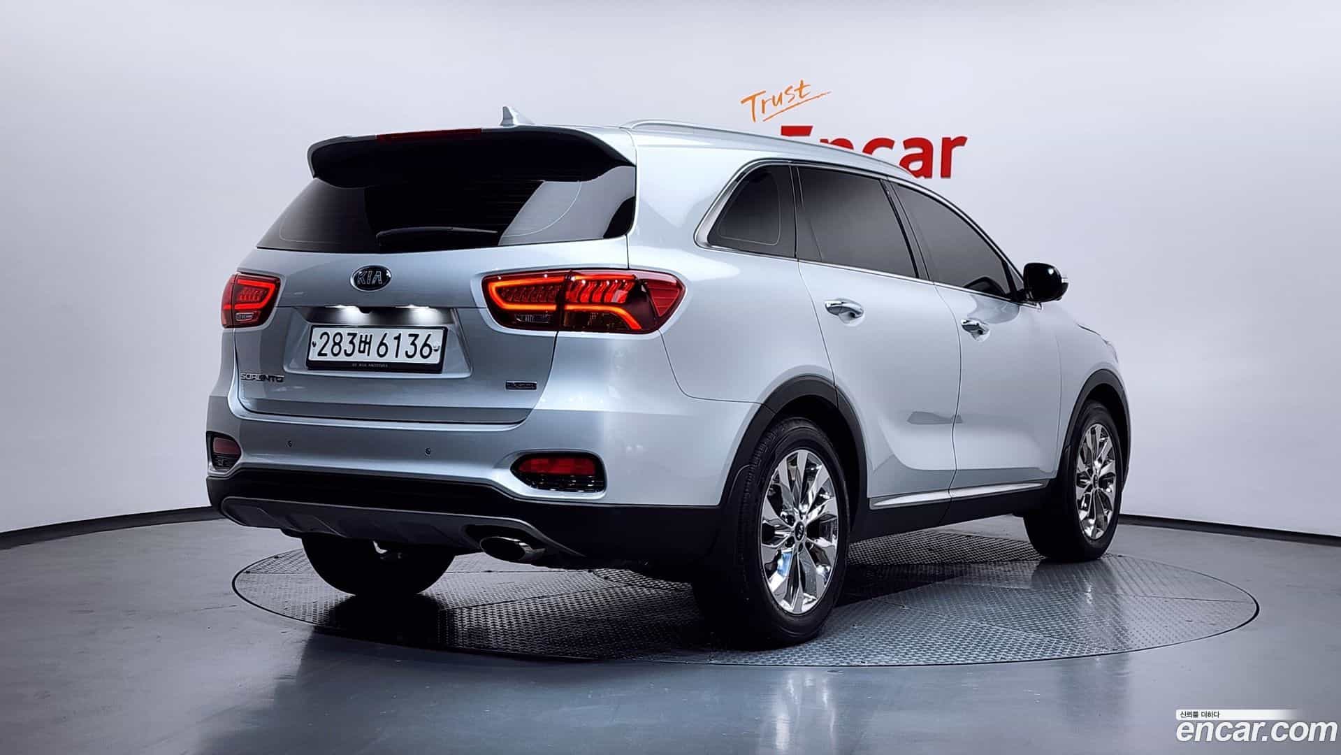 Sorento Kia 2017.8-OUTER-002
