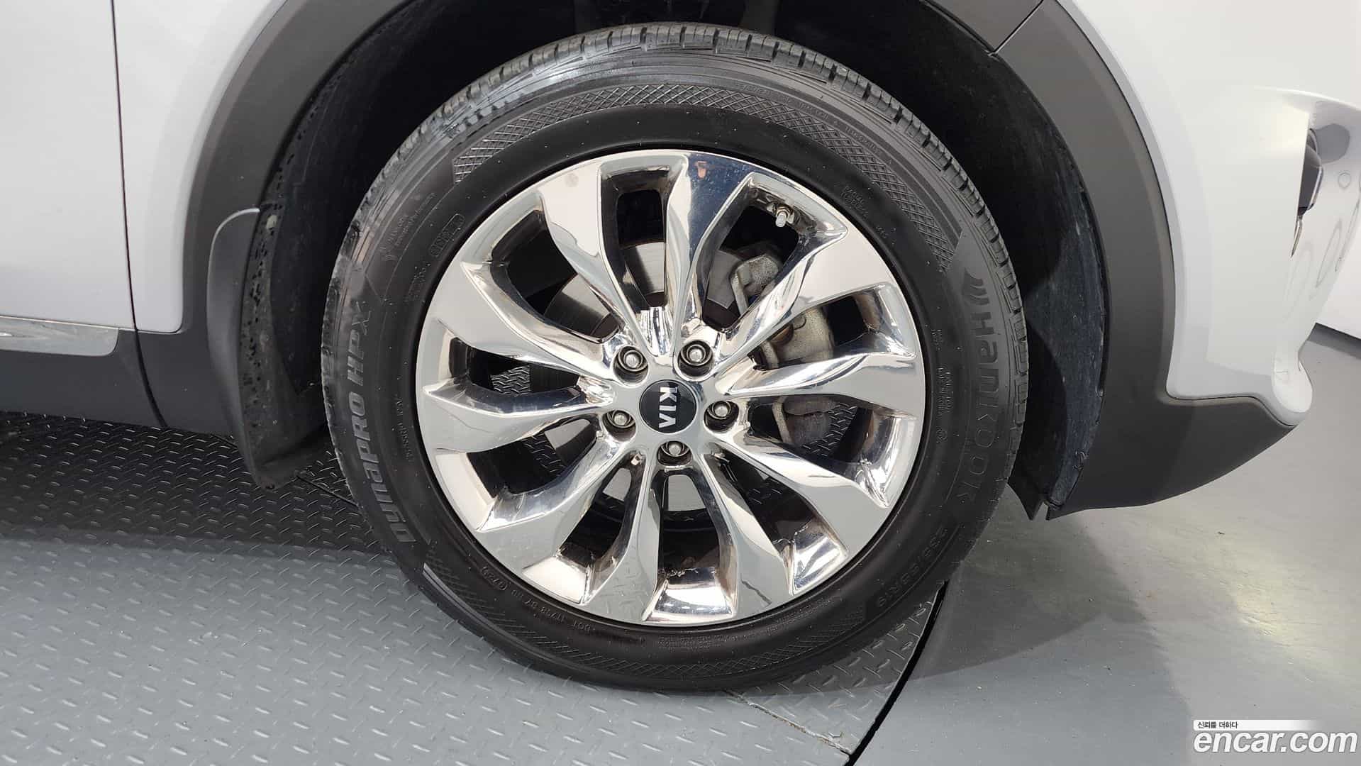 Sorento Kia 2017.8-OUTER-005