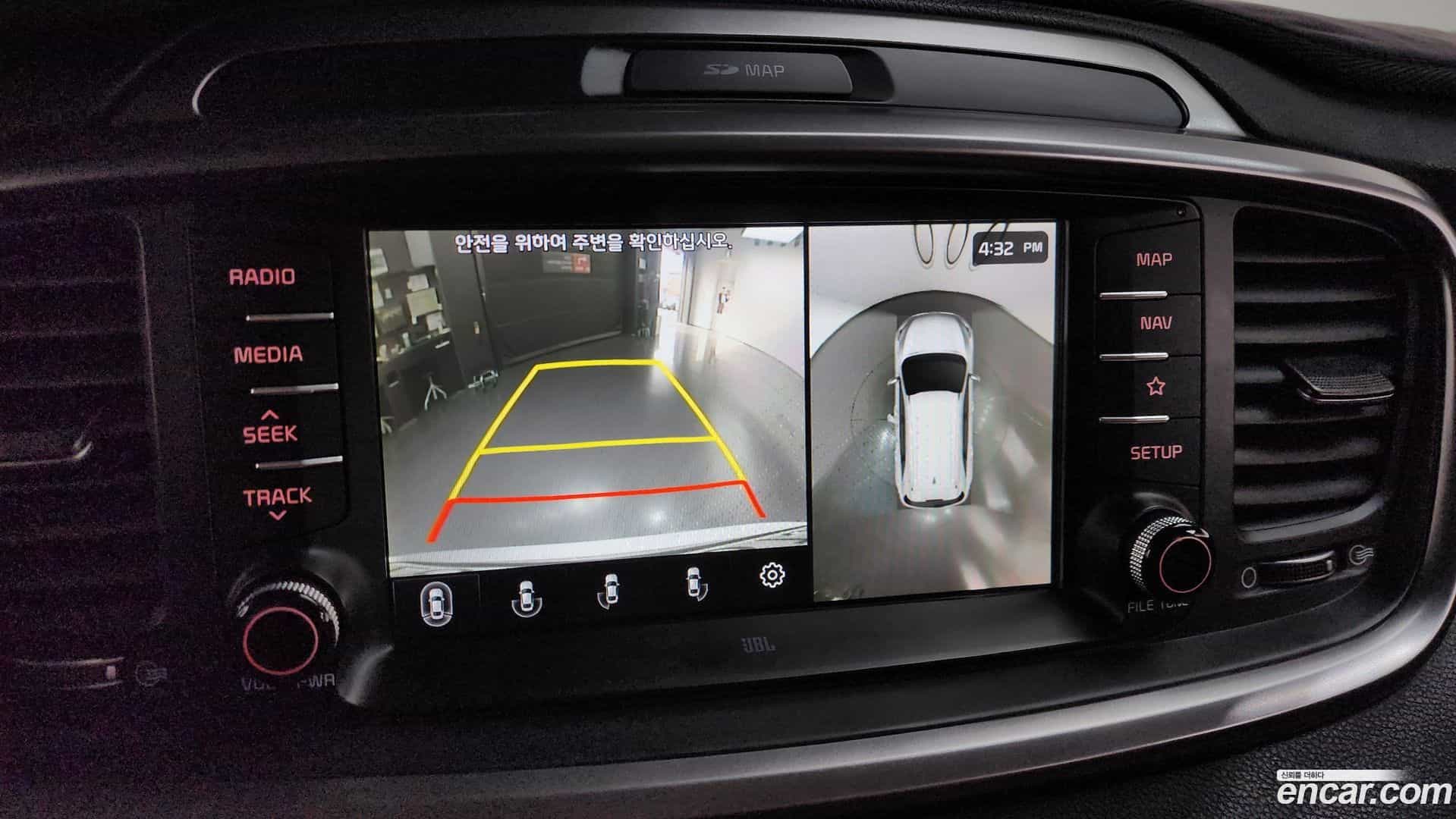 Sorento Kia 2017.8-OPTION-020