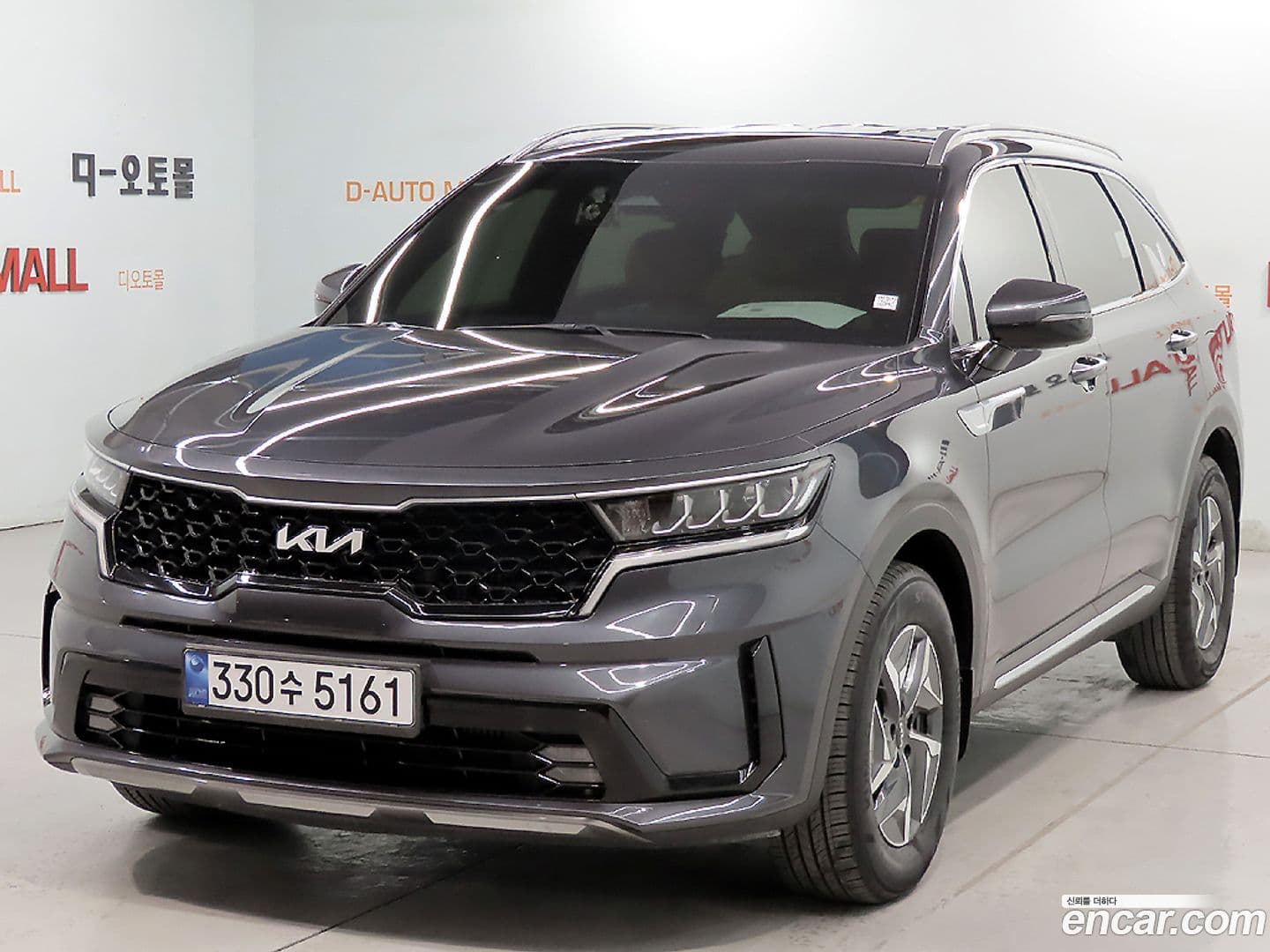 Main__Slider__Photo:Sorento Kia 2021.10-0