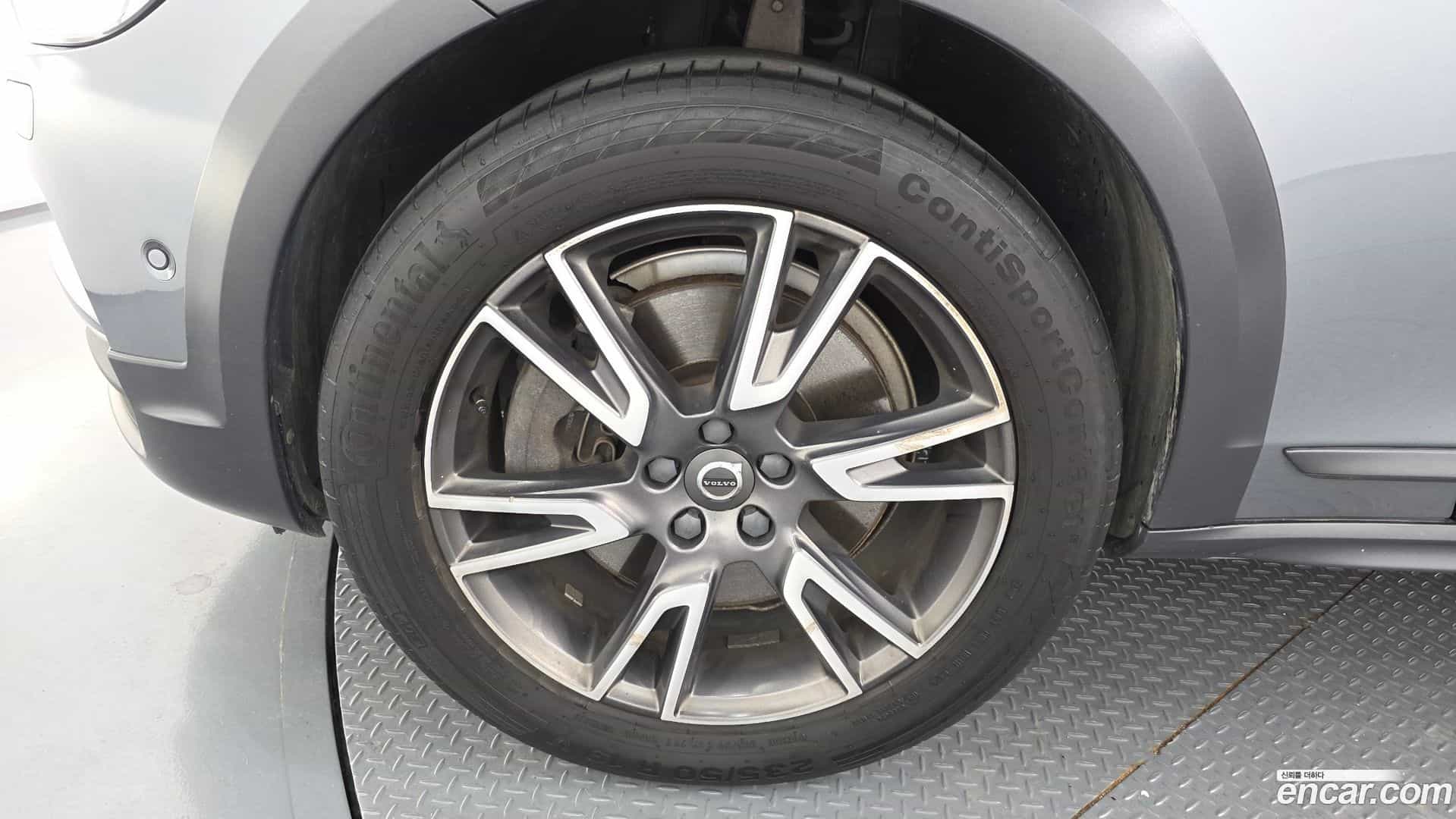 V90 Volvo 2017.9-OUTER-005