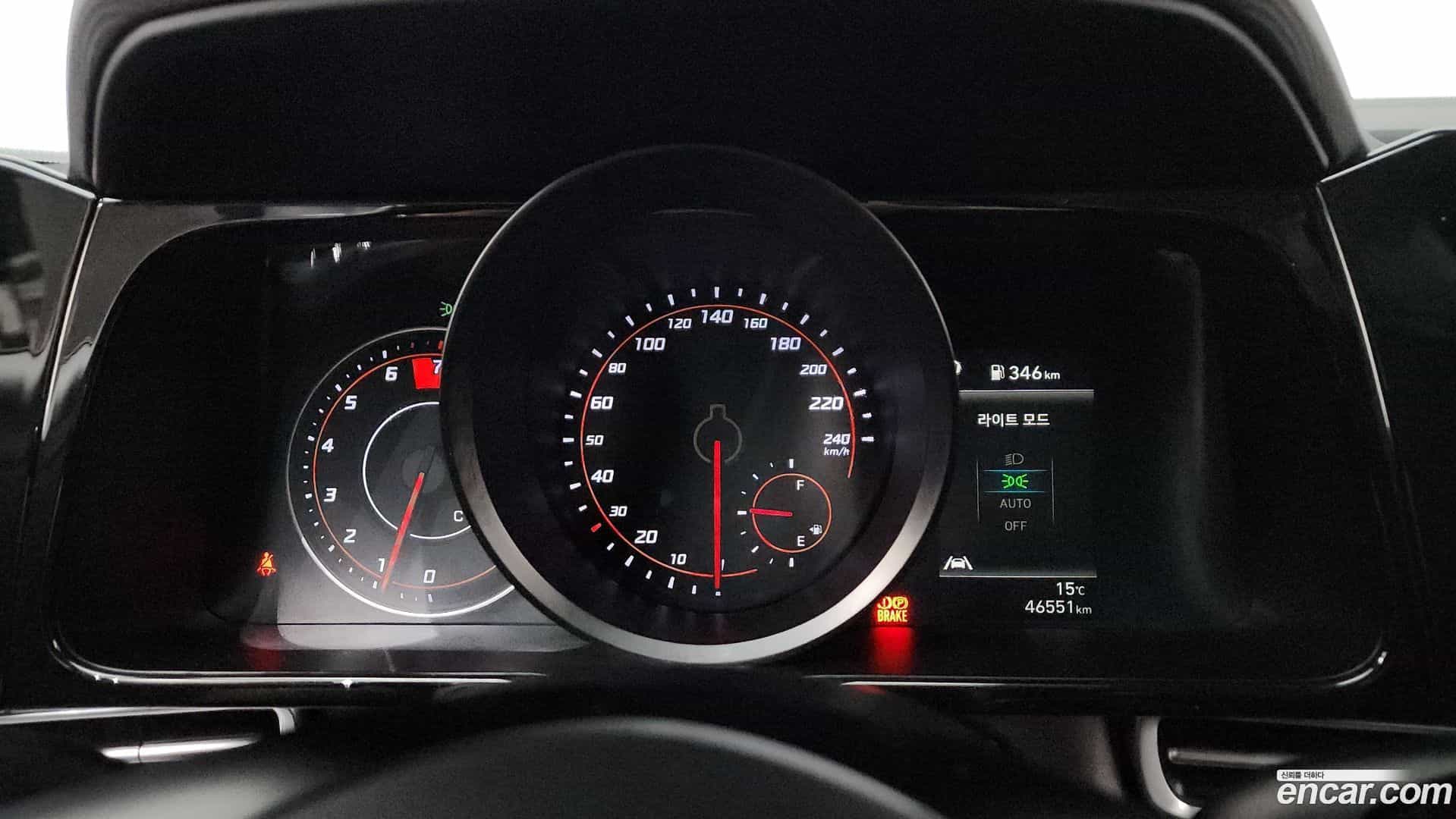 AVANTE Hyundai 2022.4-INNER-008