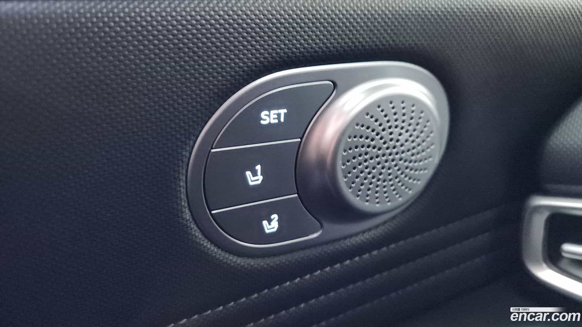 AVANTE Hyundai 2022.4-OPTION-051