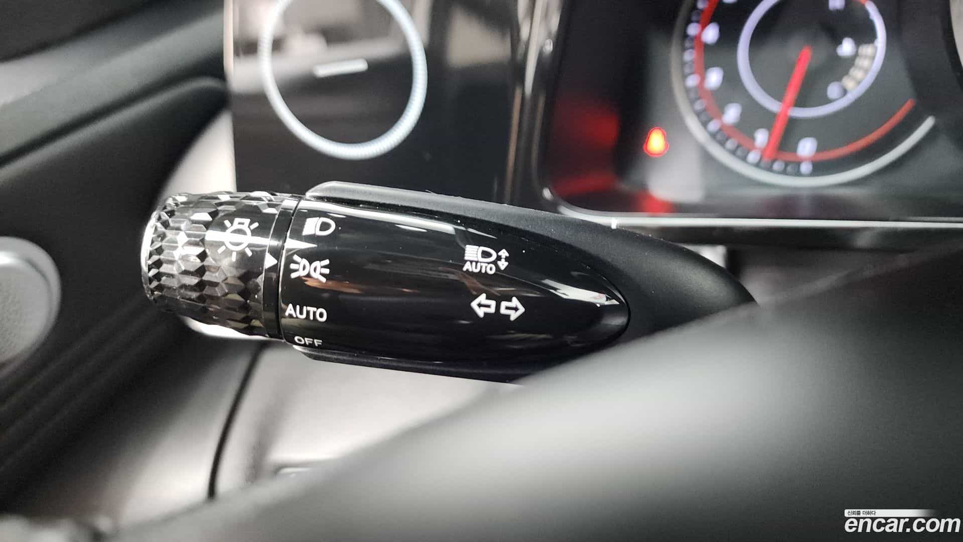 AVANTE Hyundai 2022.4-OPTION-052