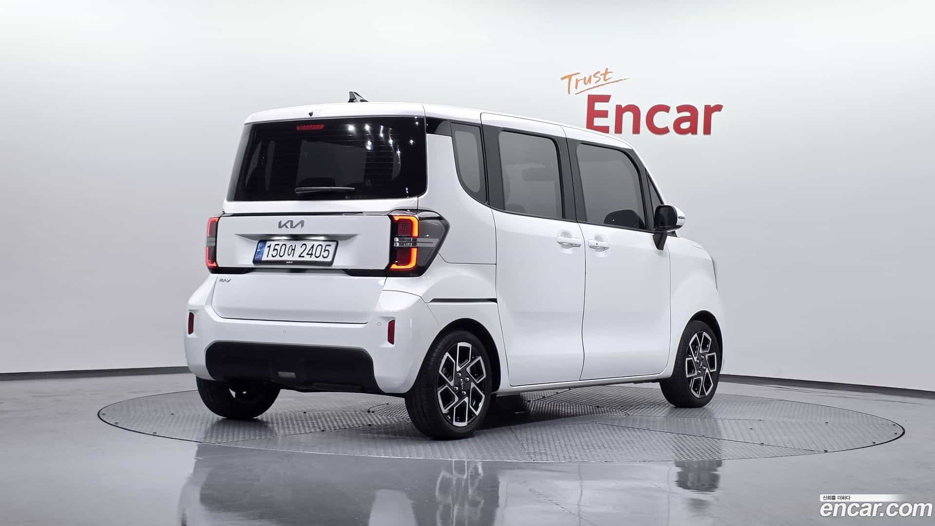 RAY Kia 2022.8-OUTER-002