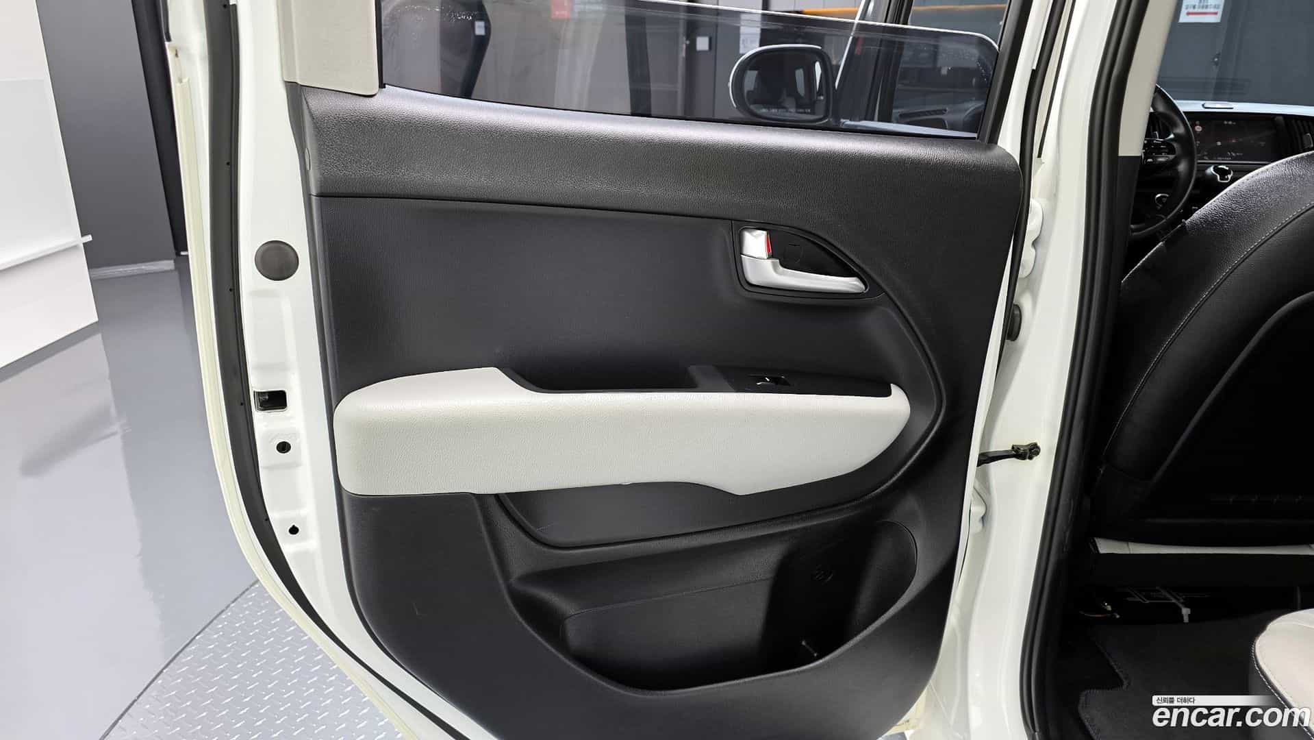 RAY Kia 2022.8-INNER-035