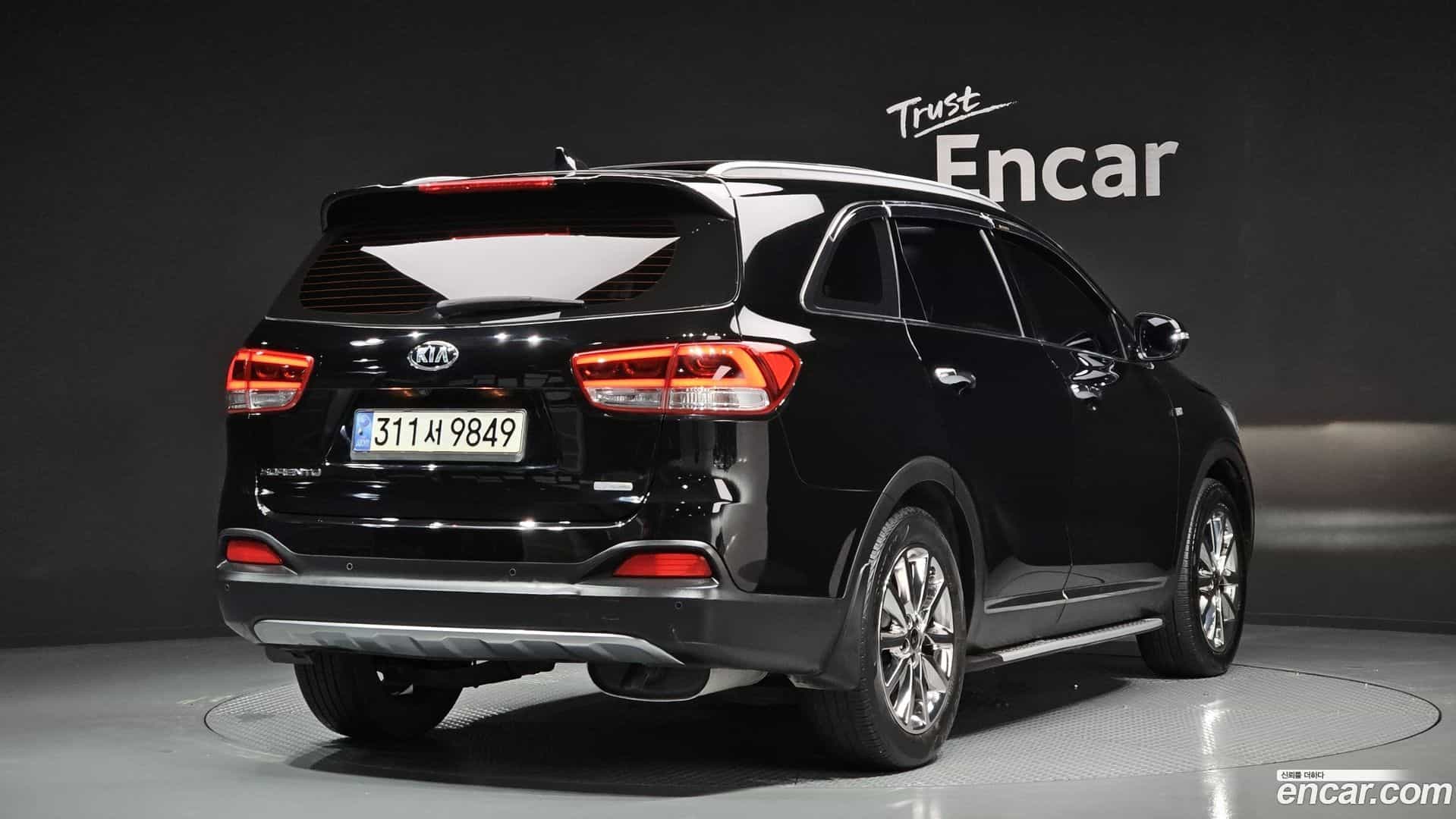 Sorento Kia 2016.1-OUTER-002